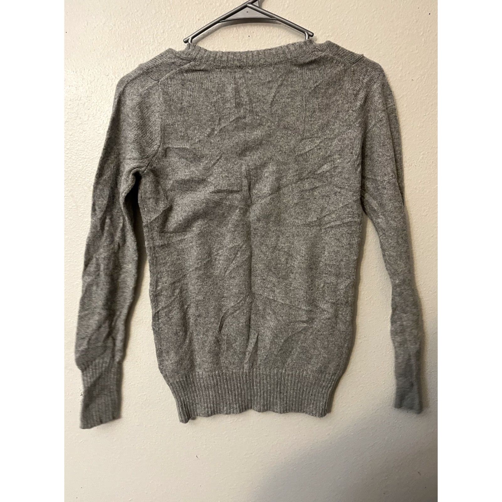 Old Navy Old Navy Sweater Women XS Pullover V-Neck Argyle Gray Cream White Size XS / US 0-2 / IT 36-38 - 2 Thumbnail