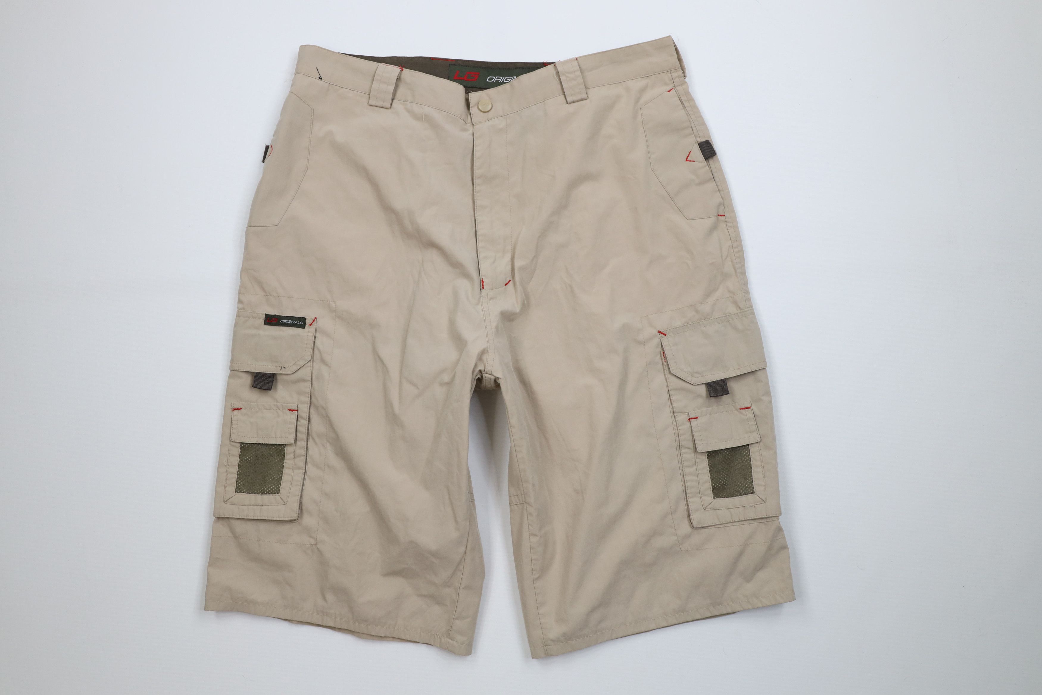 Vintage Vintage 90s Y2K Streetwear Fit Cargo Shorts Beige Khaki Size US 36 / EU 52 - 1 Thumbnail