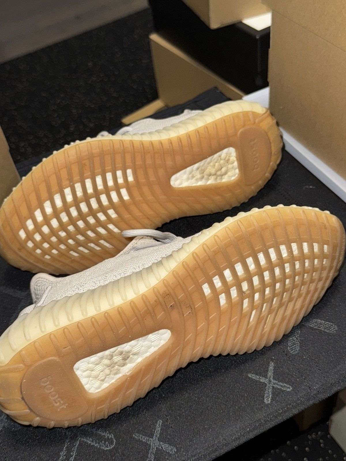 Adidas × Yeezy Adidas Yeezy Boost 350 V2 sesame sz 6Y Size US 6 / EU 39 - 12 Thumbnail