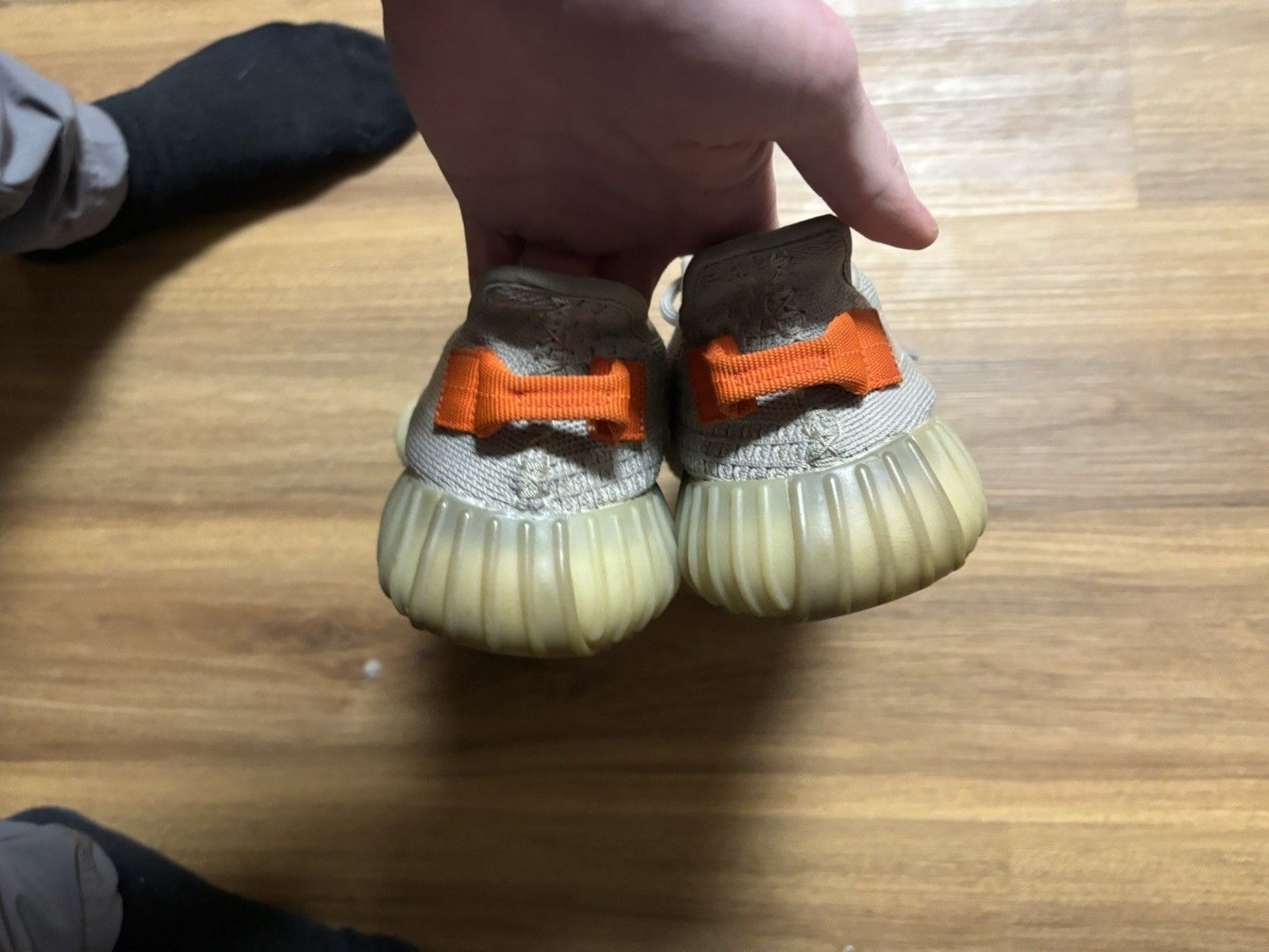 Yeezy Adidas Yeezy Boost 350 V2 Tail Light Size US 7.5 / EU 40-41 - 4 Thumbnail