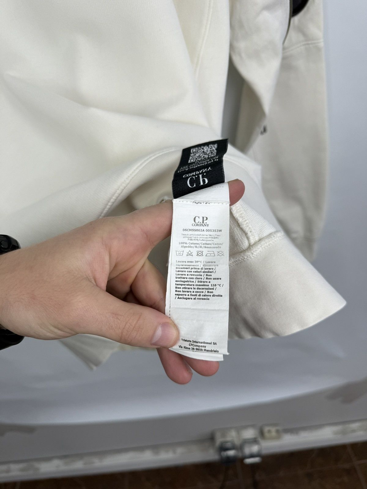 C.P. Company 🇮🇹 Y2K C. P. Company Lens Asymmetrical Zip Sweatshirt Rare Size US M / EU 48-50 / 2 - 9 Thumbnail