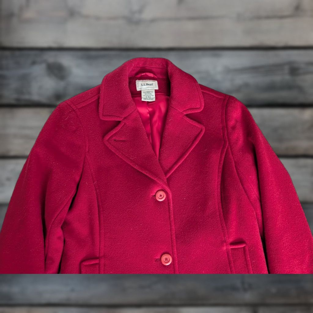 Vintage L.L.Bean Coat Womens 6 Regular Red Lambswool Thinsulate Lined Button Winter Coat Size M / US 6-8 / IT 42-44 - 1 Thumbnail