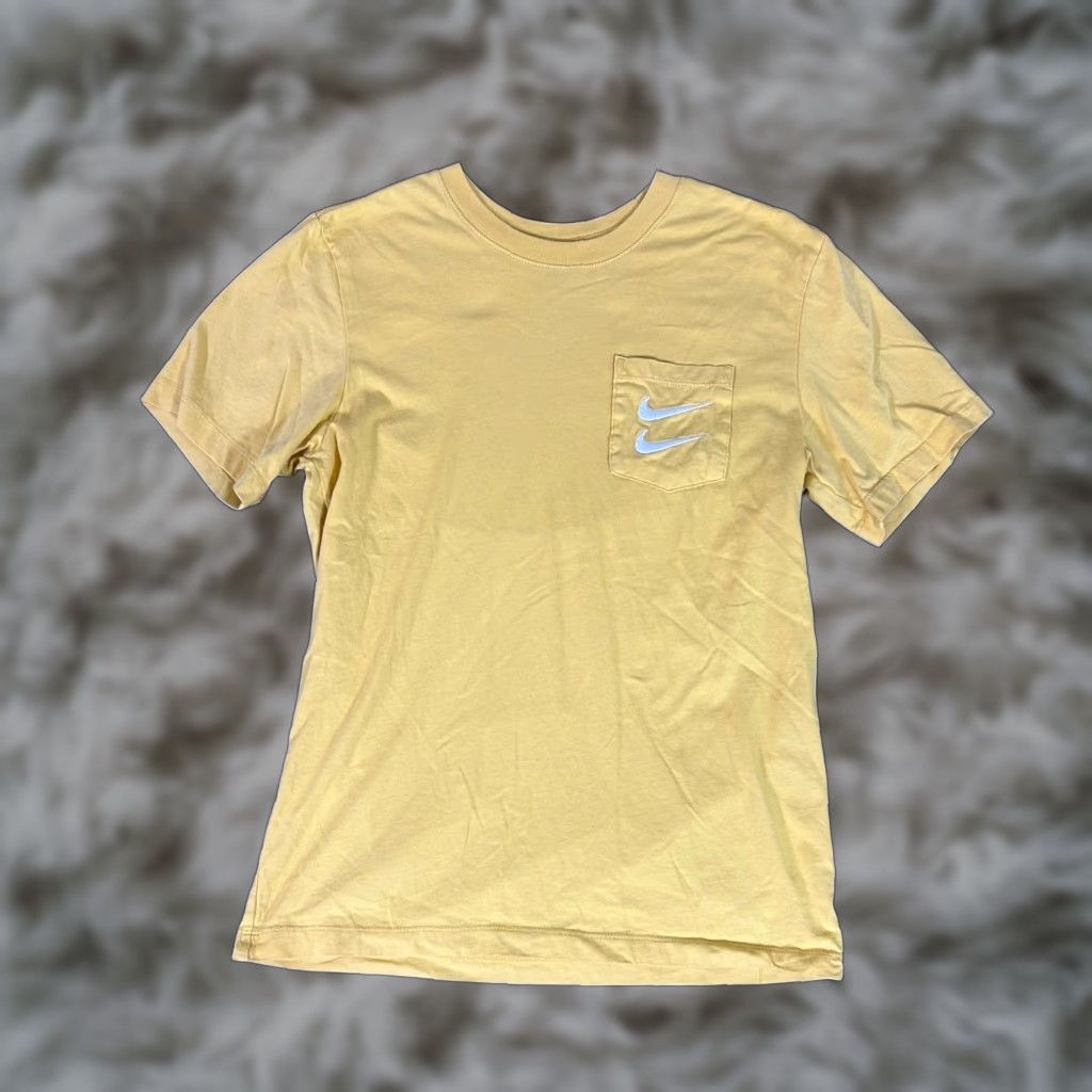 Nike Nike Yellow Pocket T Shirt Men's Size M Crew Neck Short Sleeve Double Swoosh Logo Tee, Dri-FIT Cotton, Vintage No Size US M / EU 48-50 / 2 - 1 Thumbnail
