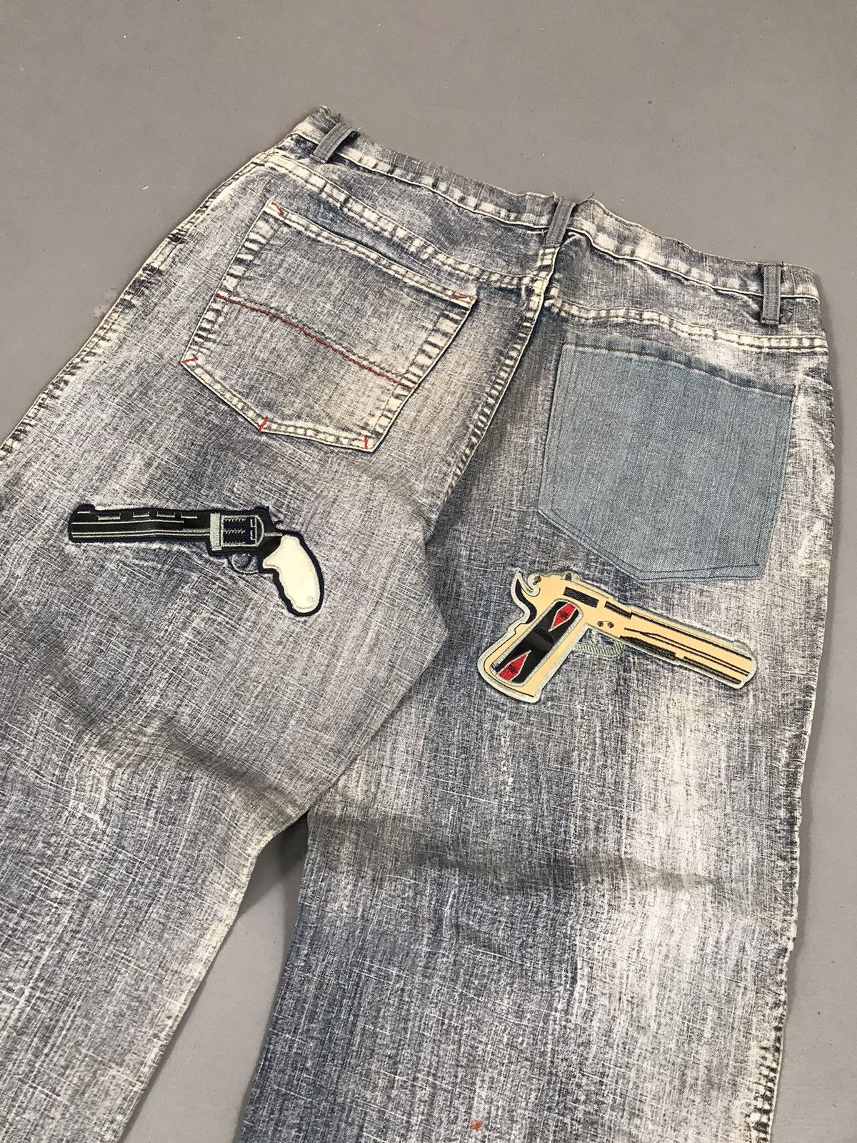 Vintage Vintage Y2K 50 cent Guns crazy embroidered baggy fit denim Size US 35 - 11 Thumbnail