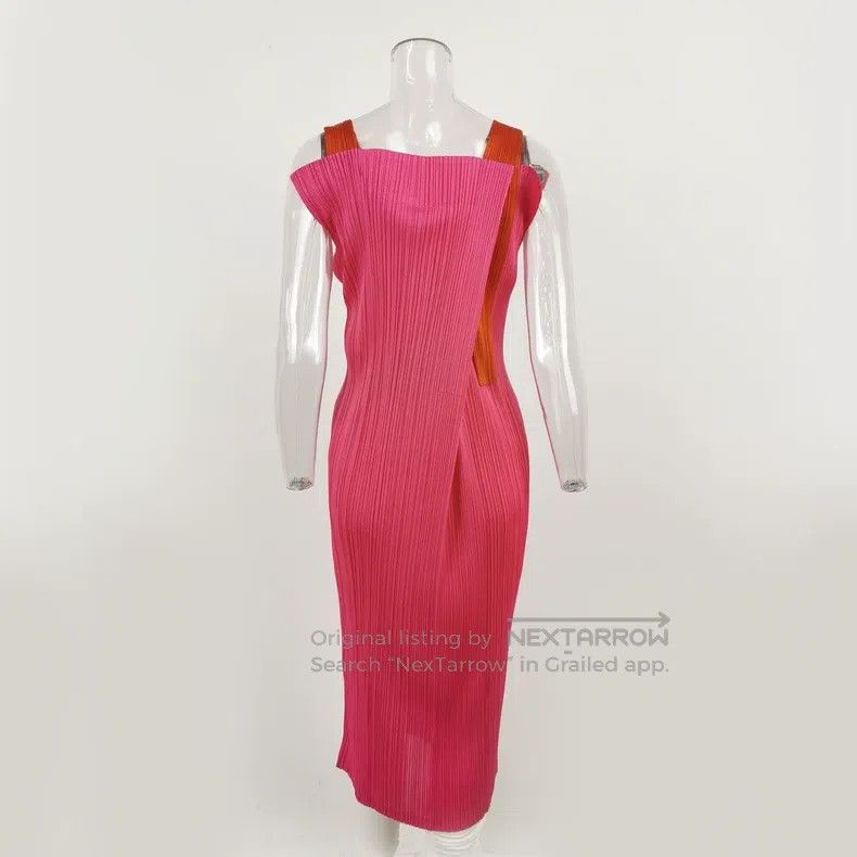 Issey Miyake Issey Miyake Red Dress Size L / US 10 / IT 46 - 3 Thumbnail