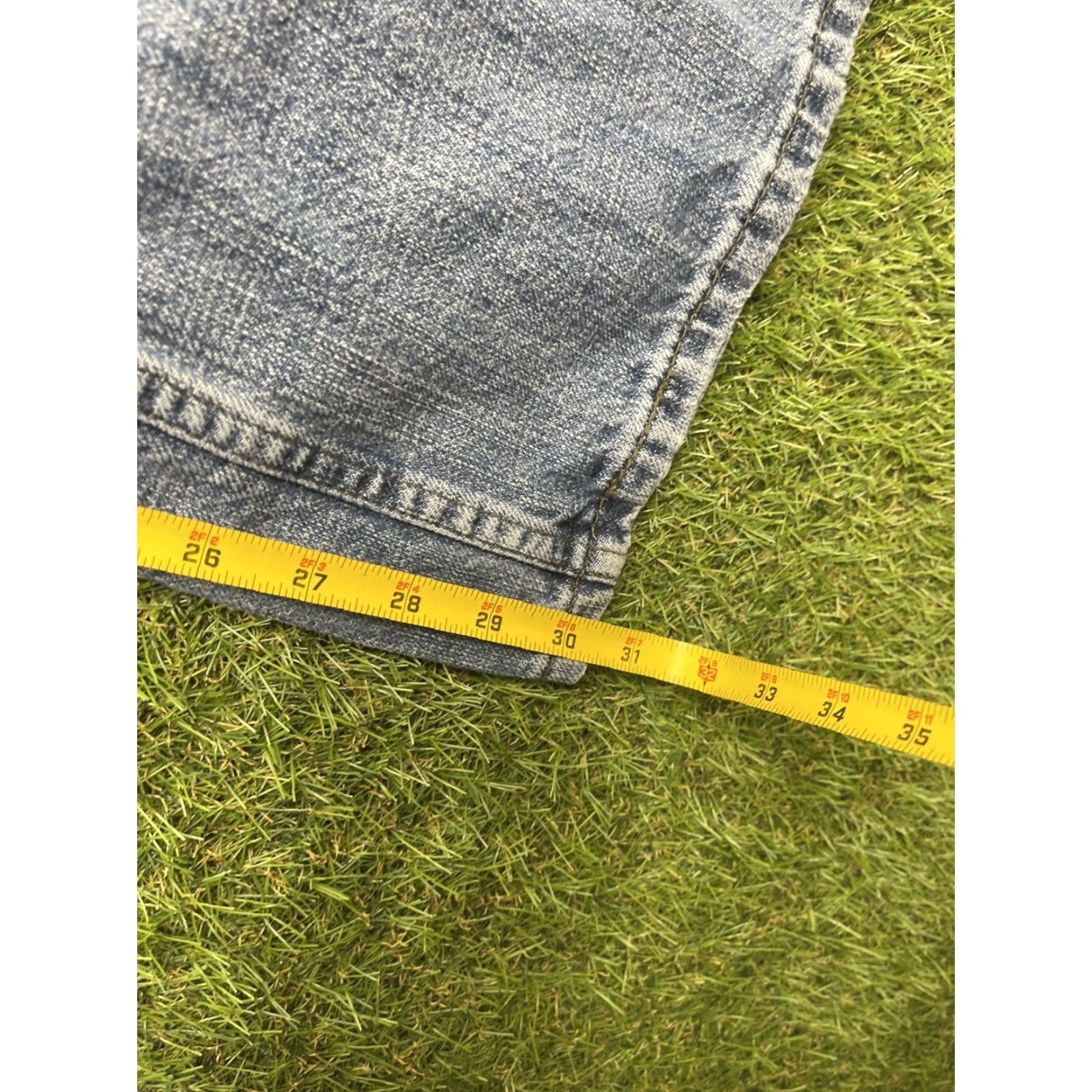Levi's VINTAGE Levis 514 Jeans Mens 38x32 Straight Regular Denim Light Blue 514 Levi's Men Jeans 514 Regular Blue 38 32 Mens Mens Jeans Size US 38 / EU 54 - 4 Thumbnail