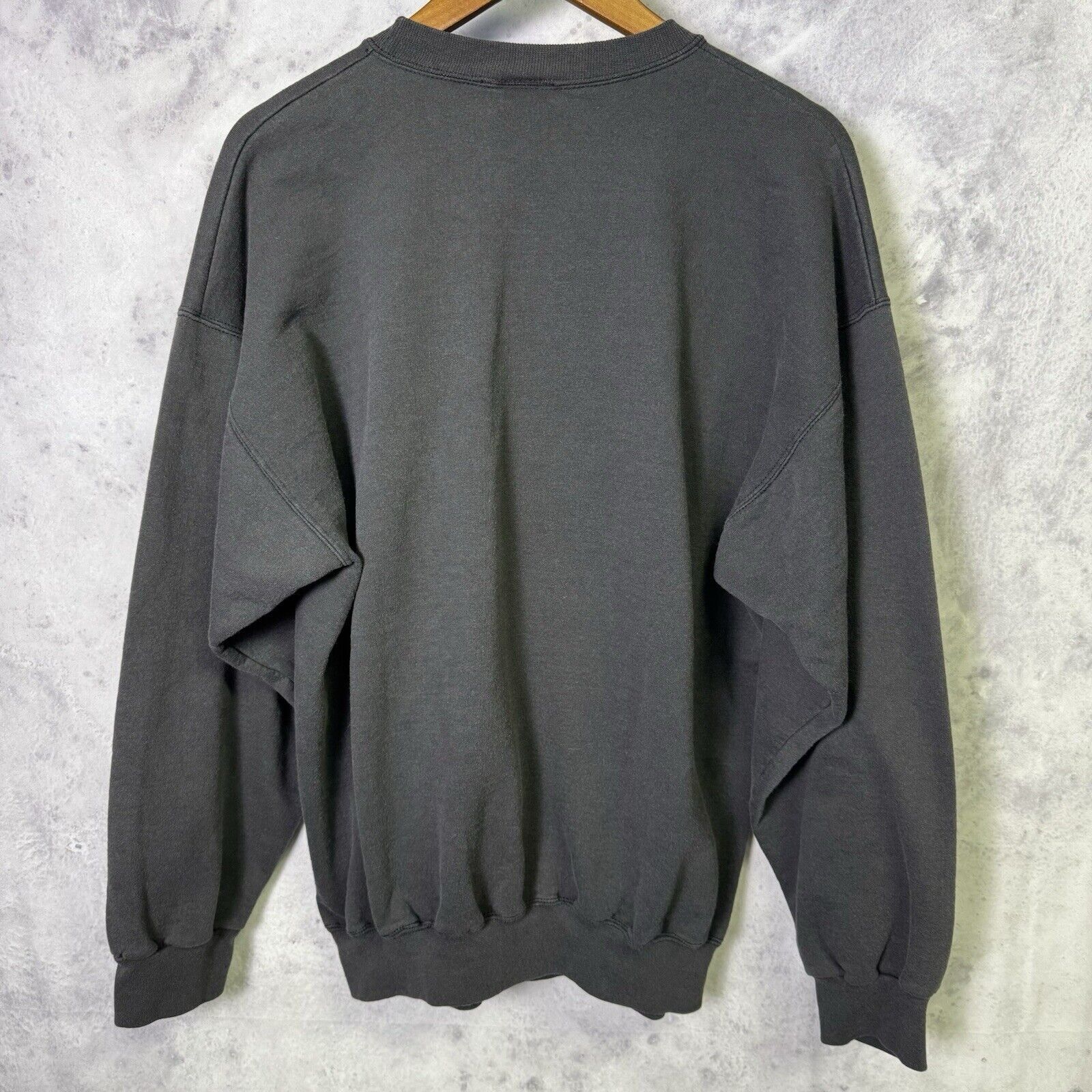 Vintage Vintage Mickey Mouse Chicago Sweatshirt Mens XL Faded Black Size US XL / EU 56 / 4 - 3 Thumbnail