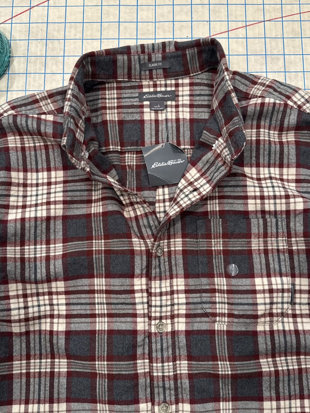 Eddie Bauer NWT Eddie Bauer Classic Fit Flannel Button Up Mens Large Size US L / EU 52-54 / 3 - 6 Thumbnail