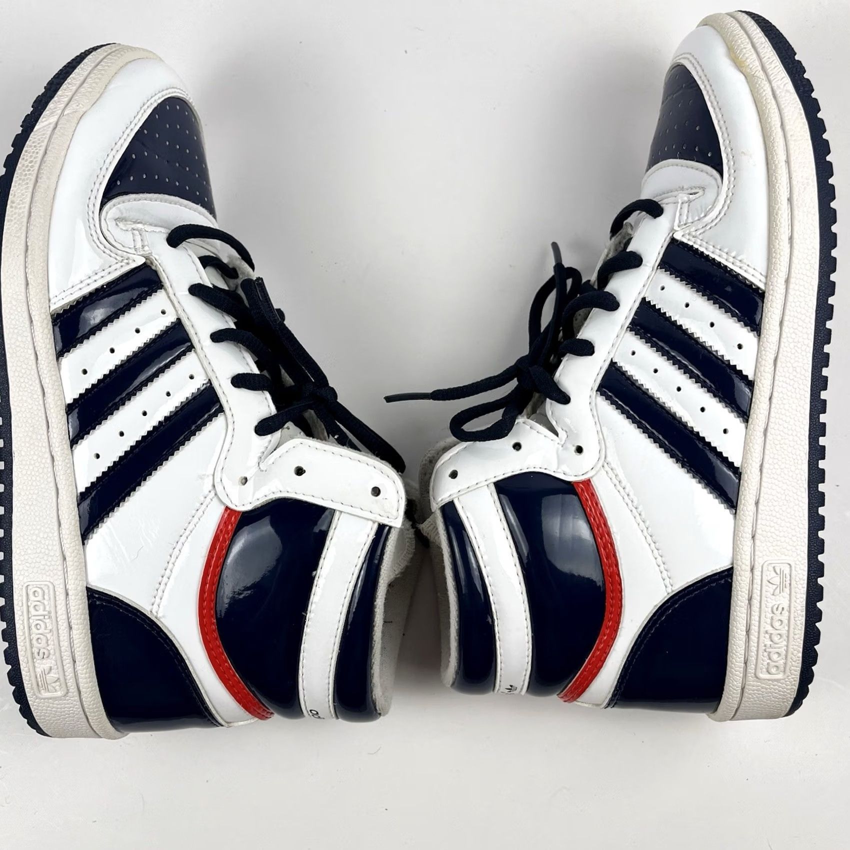 Adidas Adidas Top Ten RB Hi Women Basketball Shoes White Blue FX9813 Women’s Size 7.5 US 7.5 Sneakers Mid Top Patent Leather Leather Lining 80s 90s Vintage? Size M / US 6-8 / IT 42-44 - 6 Thumbnail