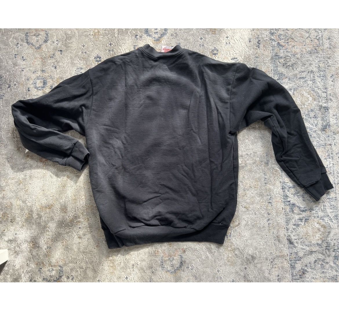 Elara × Online Ceramics ELARA x ONLINE CERAMICS Crewneck Size US M / EU 48-50 / 2 - 4 Thumbnail