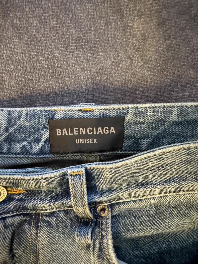 Balenciaga Balenciaga size XS Sun Bleached Light Indigo Denim Flare P Size US 27 - 3 Thumbnail