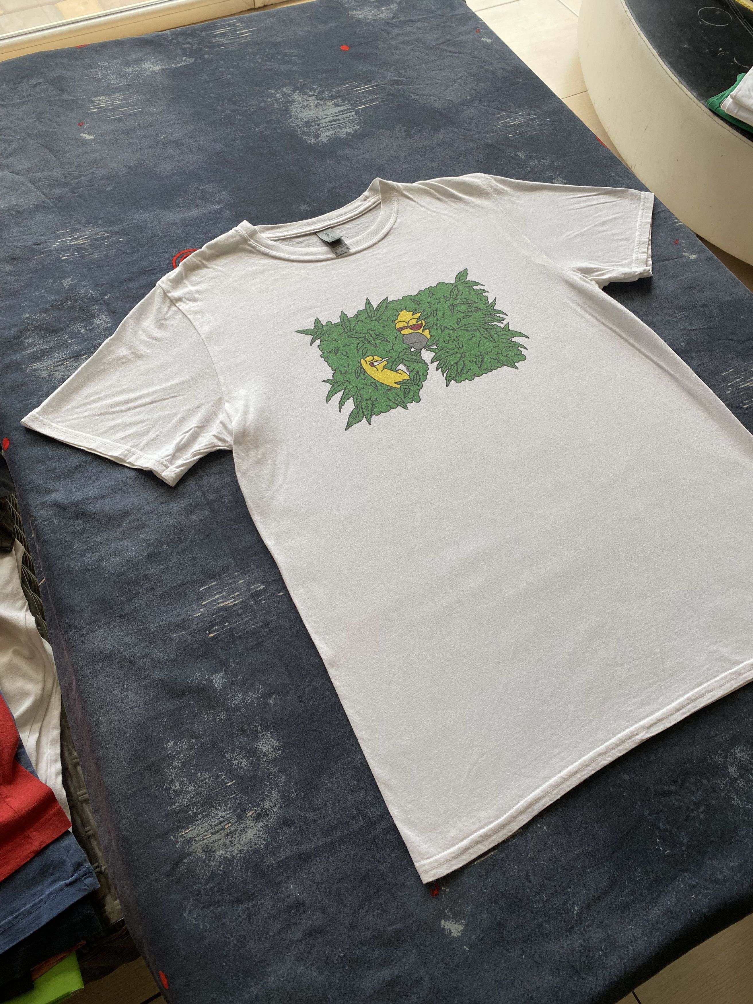 Cartoon Network The Simpsons Vintage Homer Weed White Tee Size US M / EU 48-50 / 2 - 9 Thumbnail