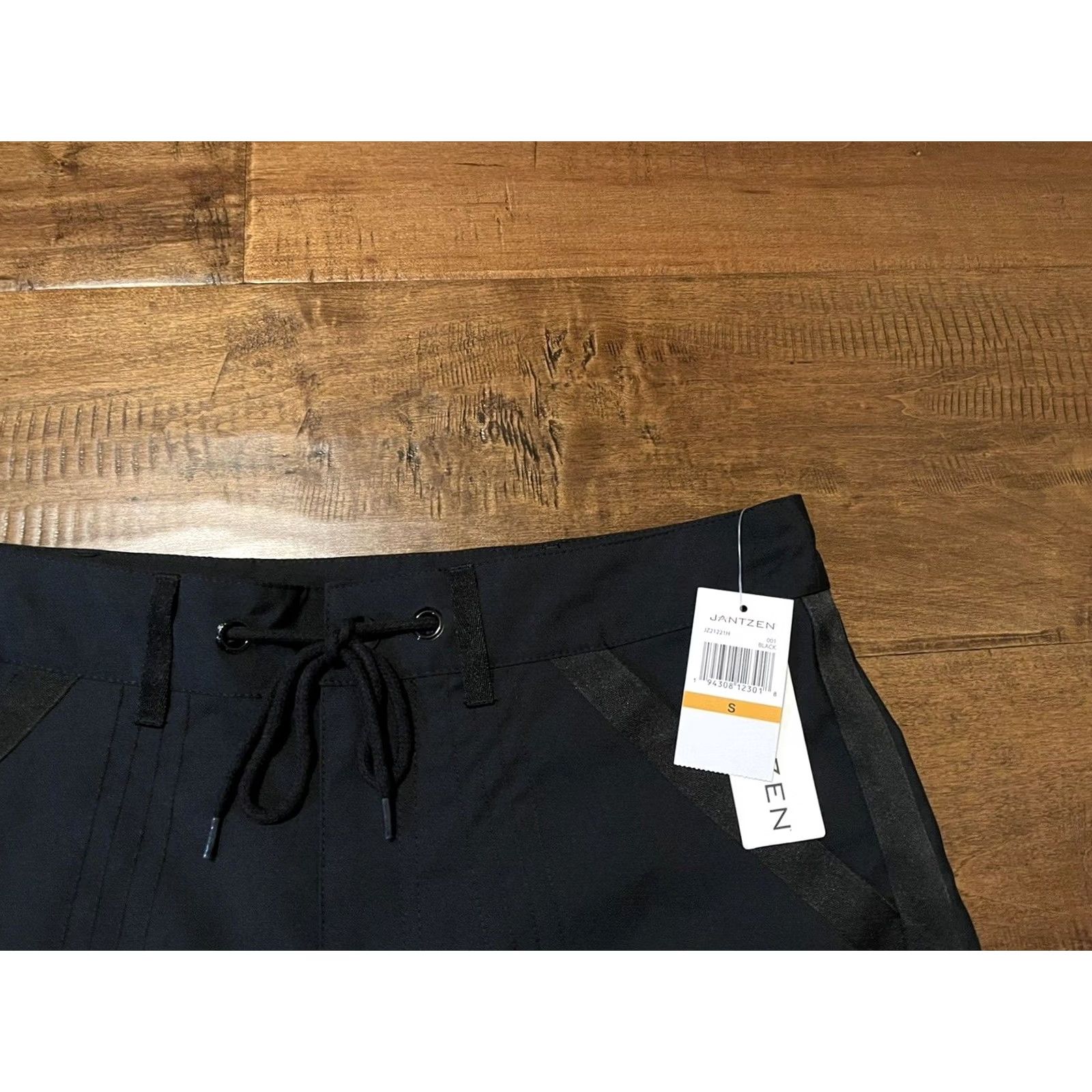 Jantzen Jantzen Solids Walking Shorts Black Men's S Sporty Rolled Brand New! Size US 29 - 2 Thumbnail