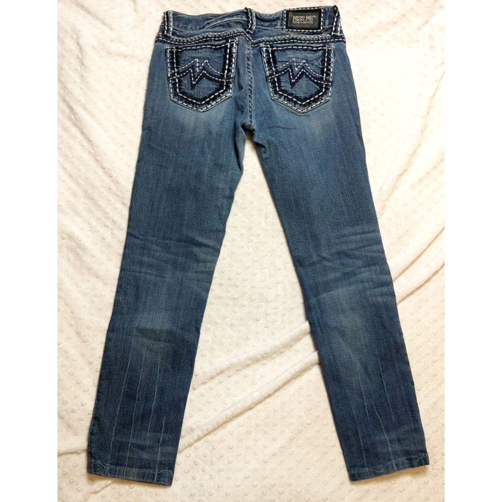 Miss Me Miss Me Signature Sunny Skinny Jeans Womens Blue 29x27 Denim Embroidered Rhinestone Medium Wash 5-Pocket Distressed Low Rise Regular Fit Pants Size 29" - 7 Thumbnail
