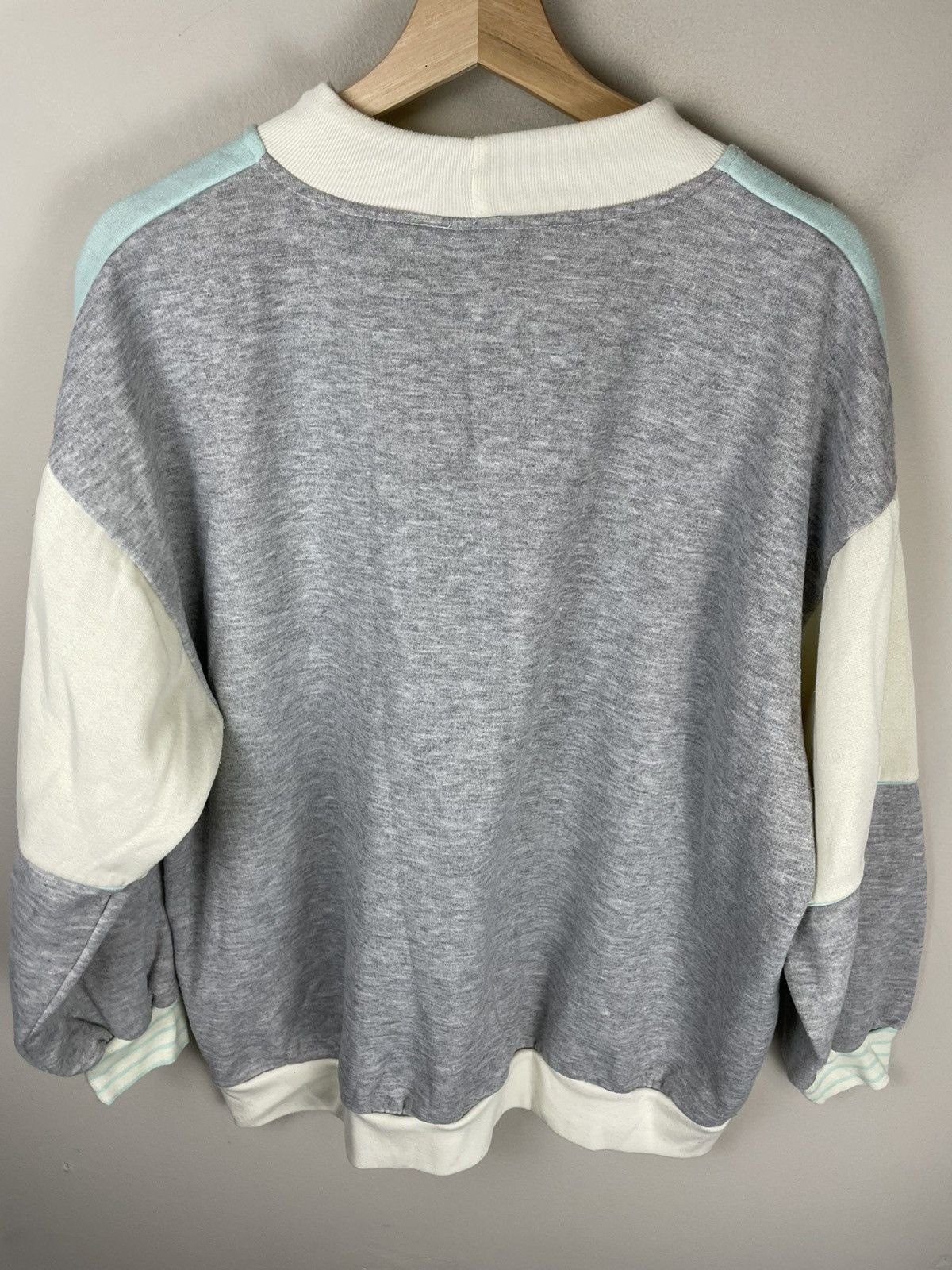 Vintage Vintage Crewneck Patchwork Block Vintage Sweatshirt Size US XL / EU 56 / 4 - 1 Thumbnail