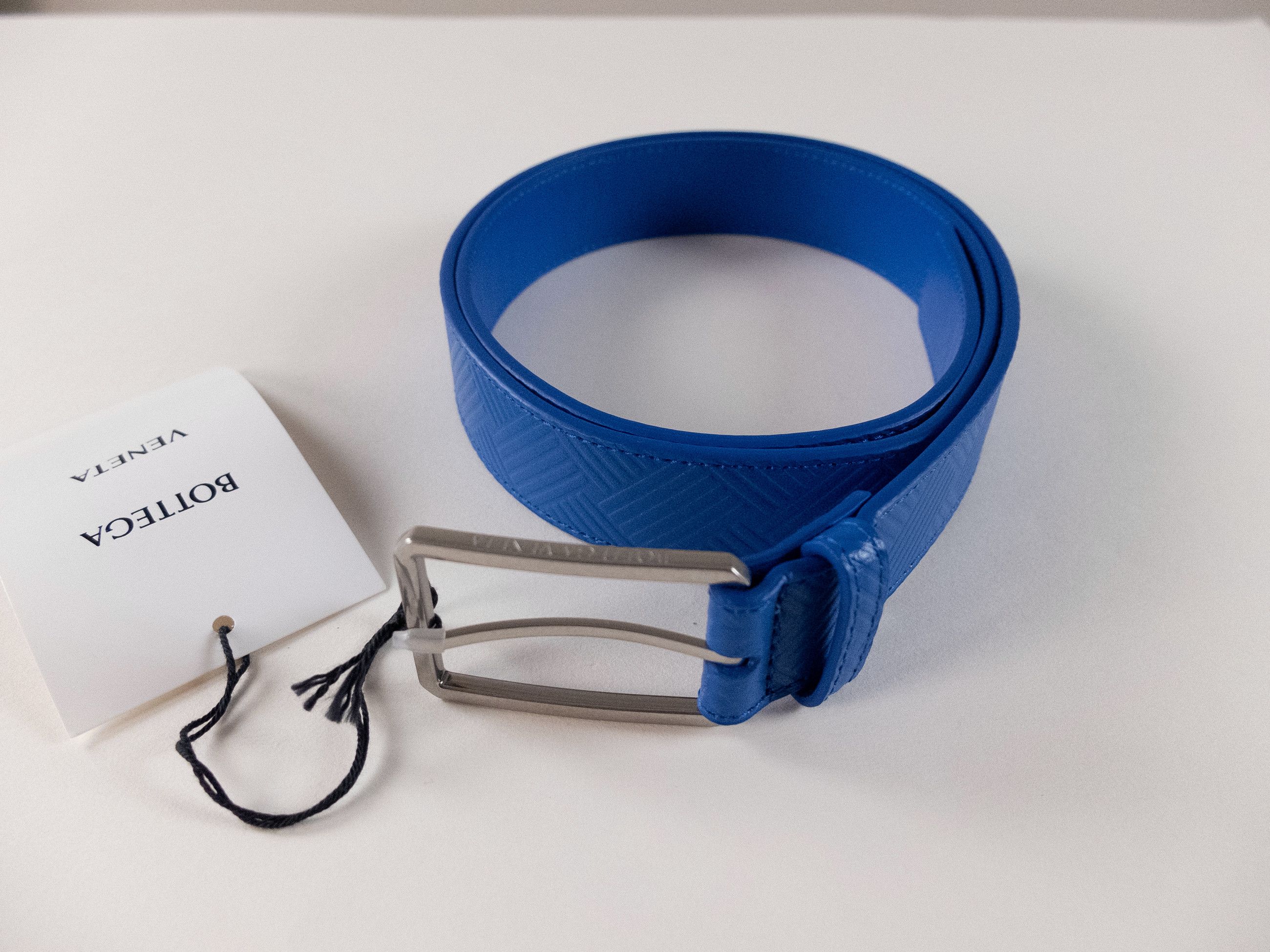 Bottega Veneta BOTTEGA VENETA blue intrecciato embossed leather belt 90 Size 34 - 1 Thumbnail