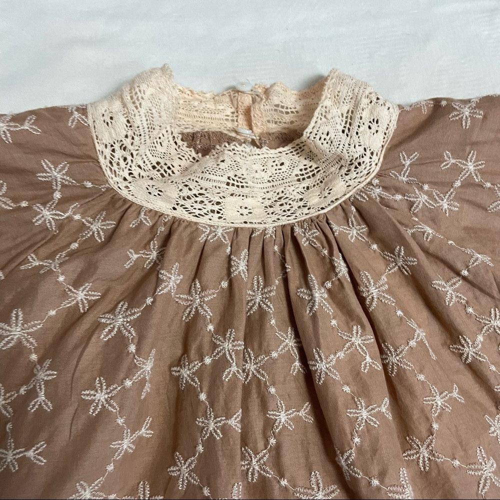 Zara NWT New Zara Beige EMBROIDERED ROMANTIC BLOUSE Size XS Size XS / US 0-2 / IT 36-38 - 9 Thumbnail