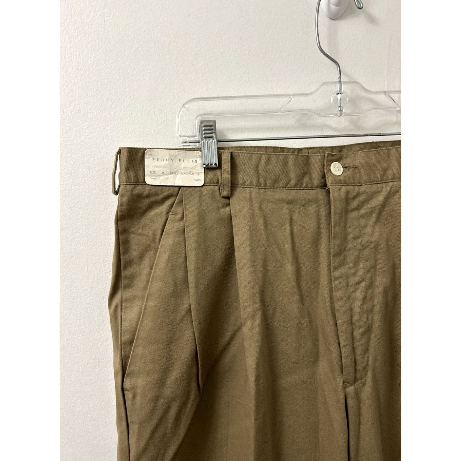 Perry Ellis Perry Ellis Pants Mens 36x35 Tan Khaki Pleated Pockets Trousers Dress Pants Workwear Casual Slim Straight 36in Inseam Size US 36 / EU 52 - 4 Thumbnail