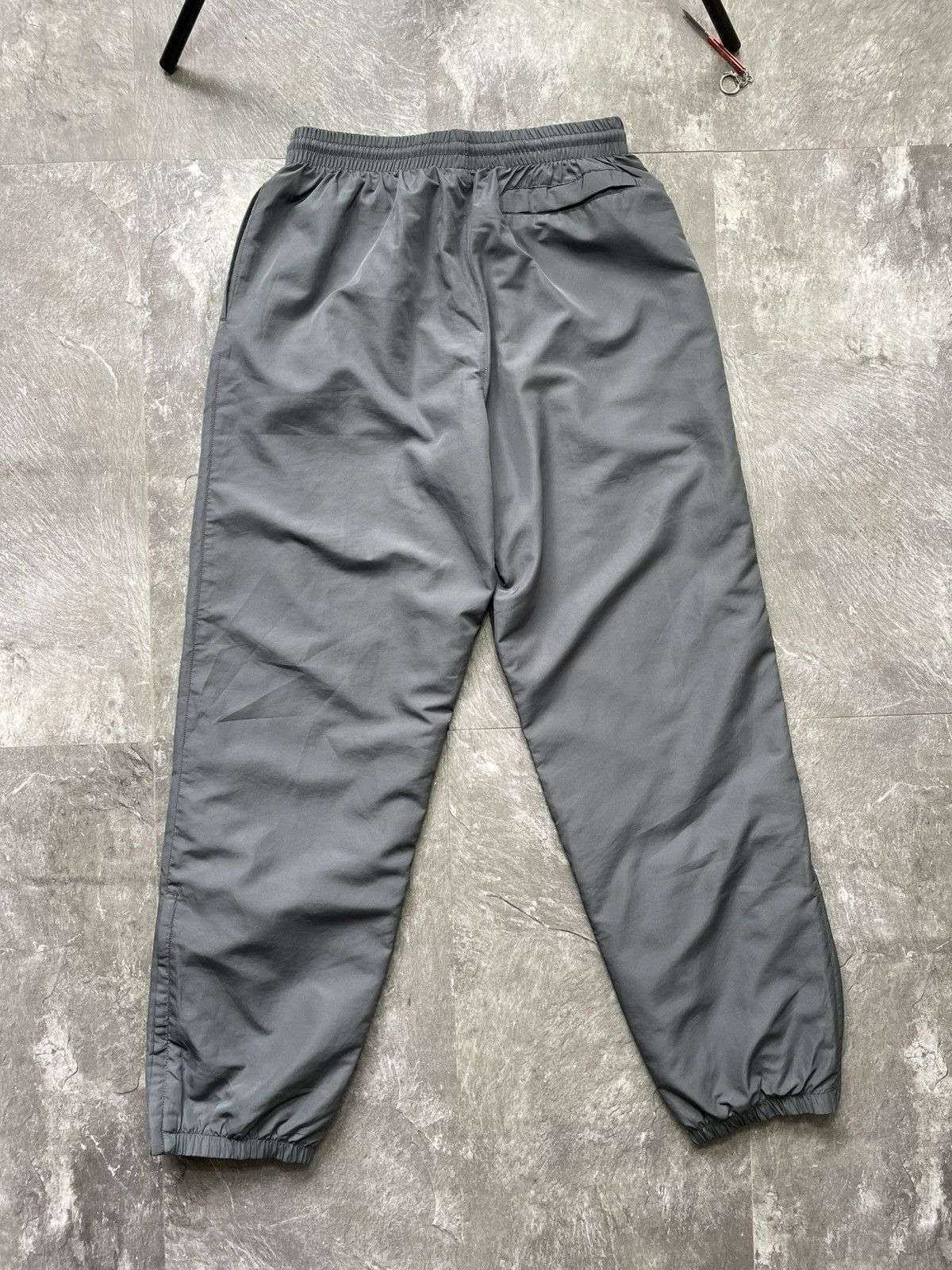 Nike Nike vintage nylon pants track 00s swoosh striped drill Y2K Size US 32 / EU 48 - 5 Thumbnail