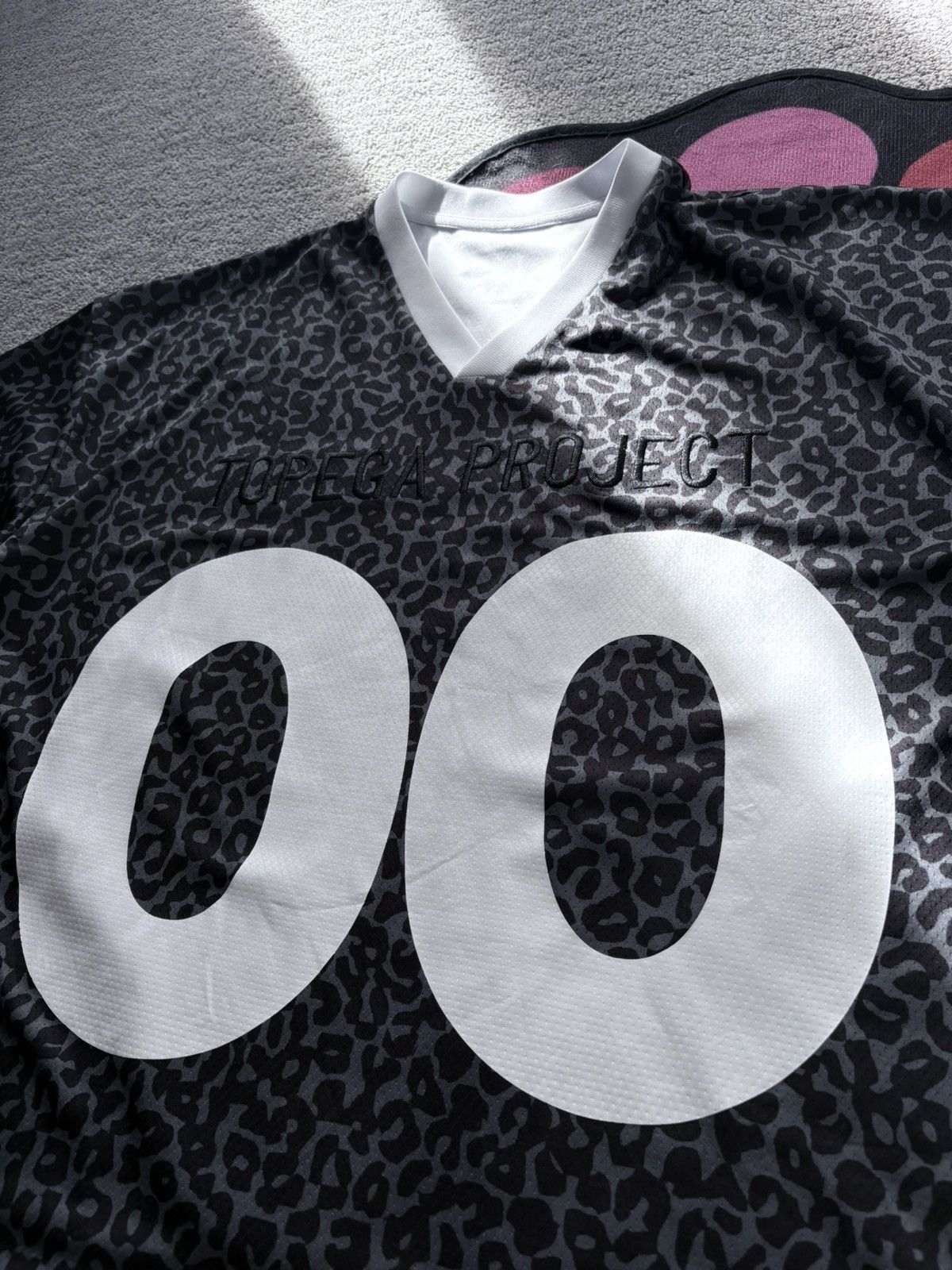 Other Topega Project Cheetah print jersey 00 size L Size US L / EU 52-54 / 3 - 2 Thumbnail