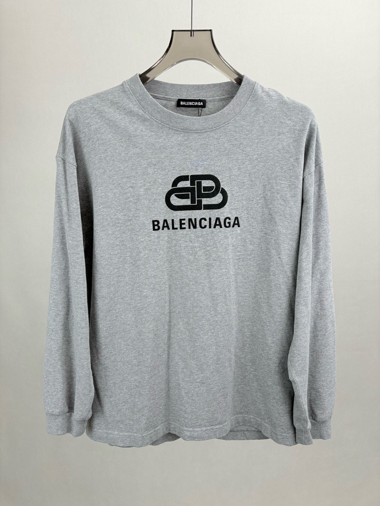 Balenciaga Balenciaga Gray Lock Buckle Sweatshirt 2XS Size XXS / US 00 / IT 34 - 1 Thumbnail