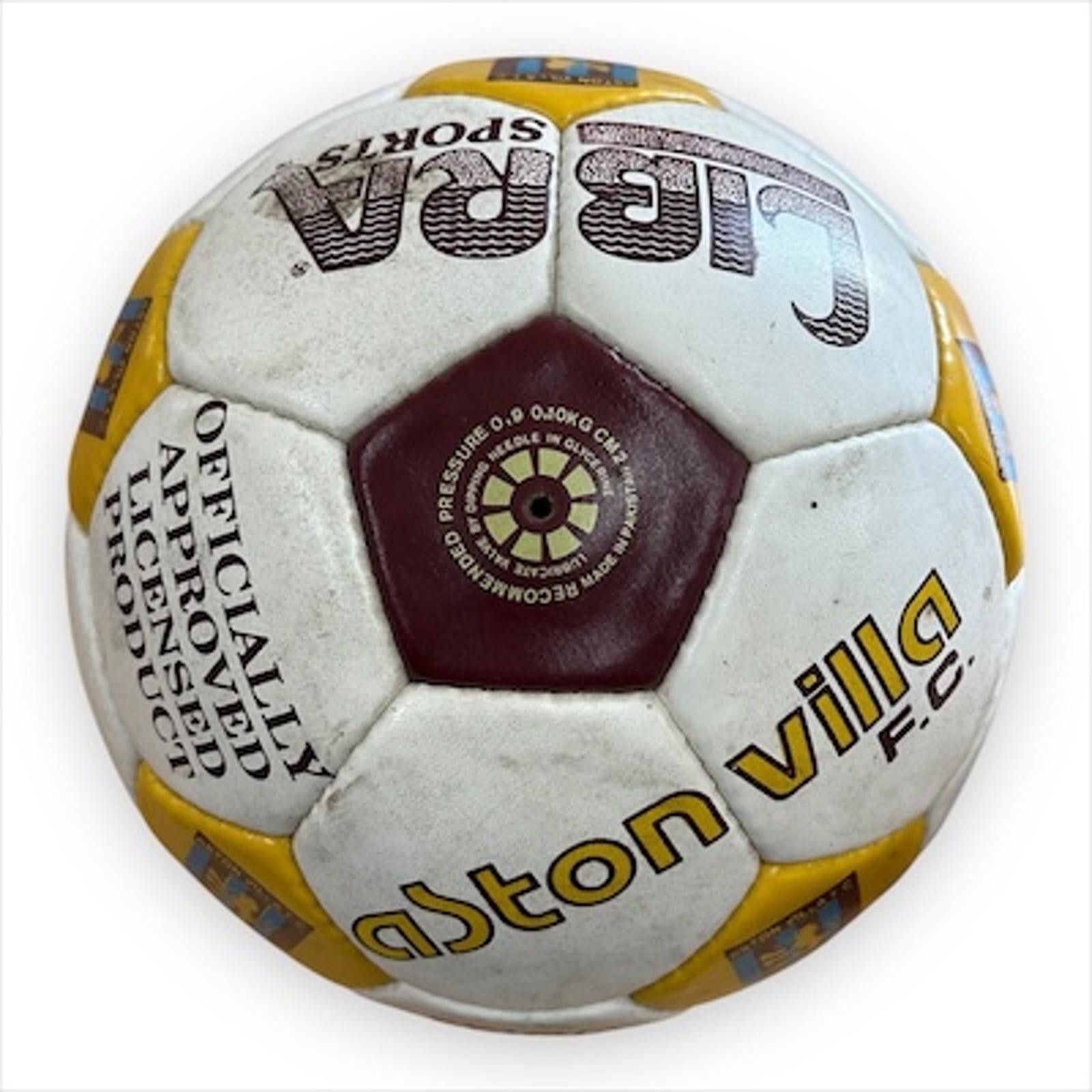 Designer Aston Villa FC 1992 Squad Signed Official Football (E24) Size ONE SIZE - 7 Thumbnail