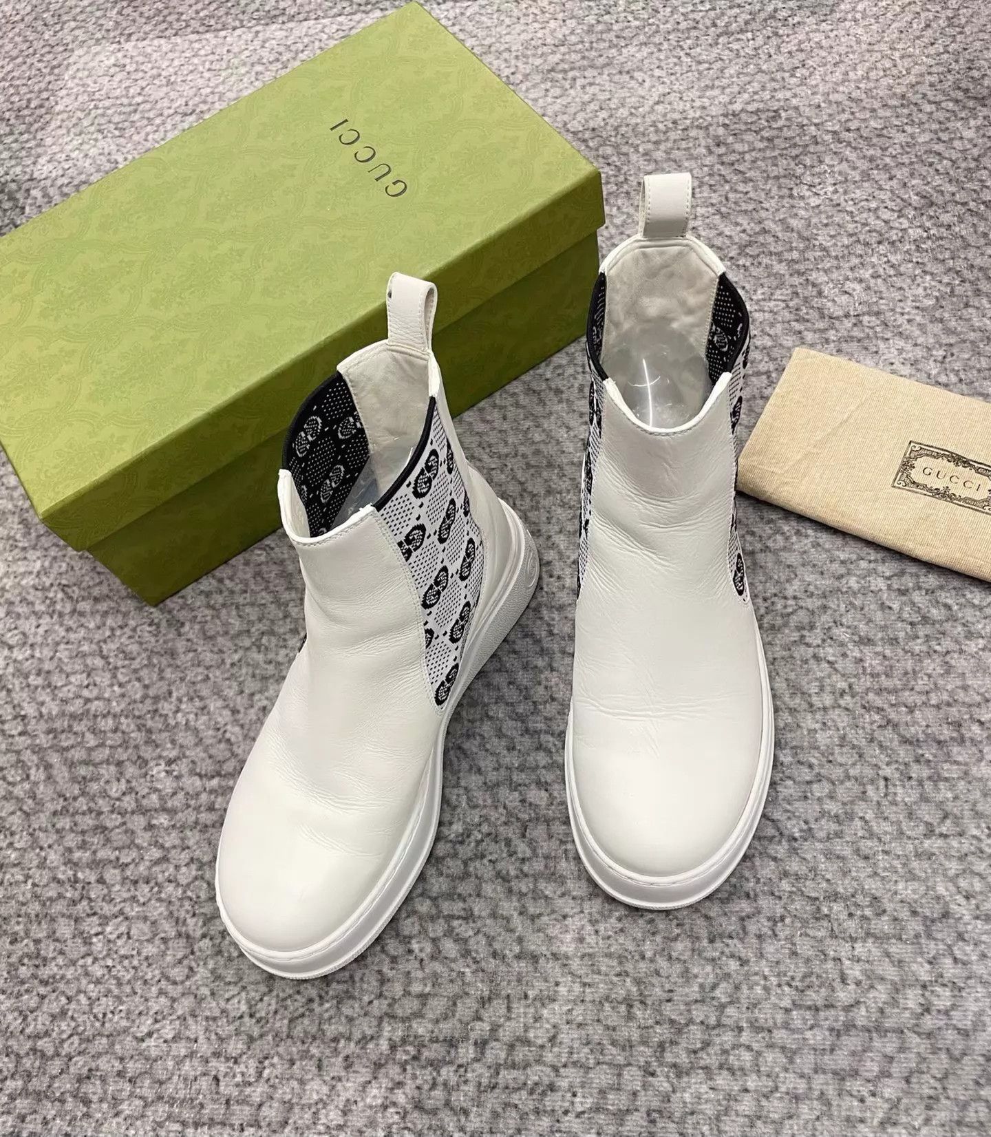 Gucci Gucci White GG Monogram Short Boots Size 41 Size US 8 / EU 41 - 2 Thumbnail