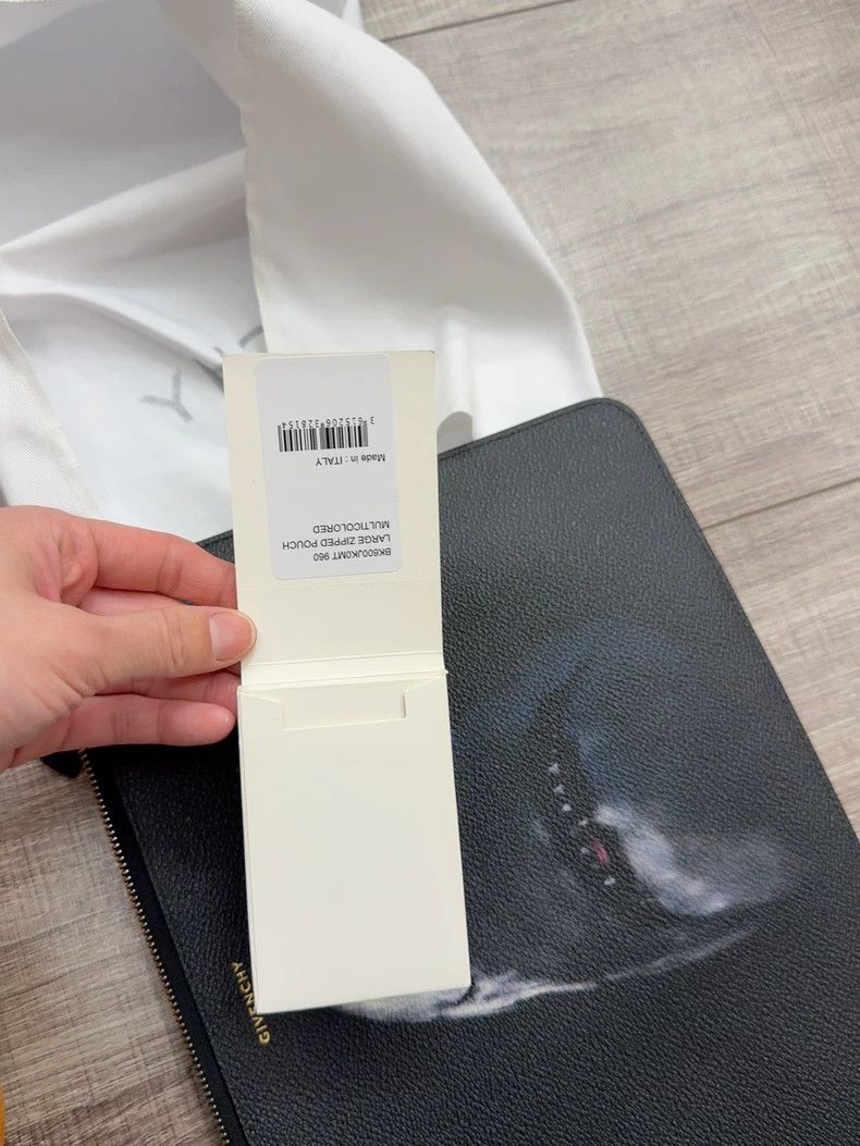 Givenchy Givenchy Shark handbag Size ONE SIZE - 7 Thumbnail