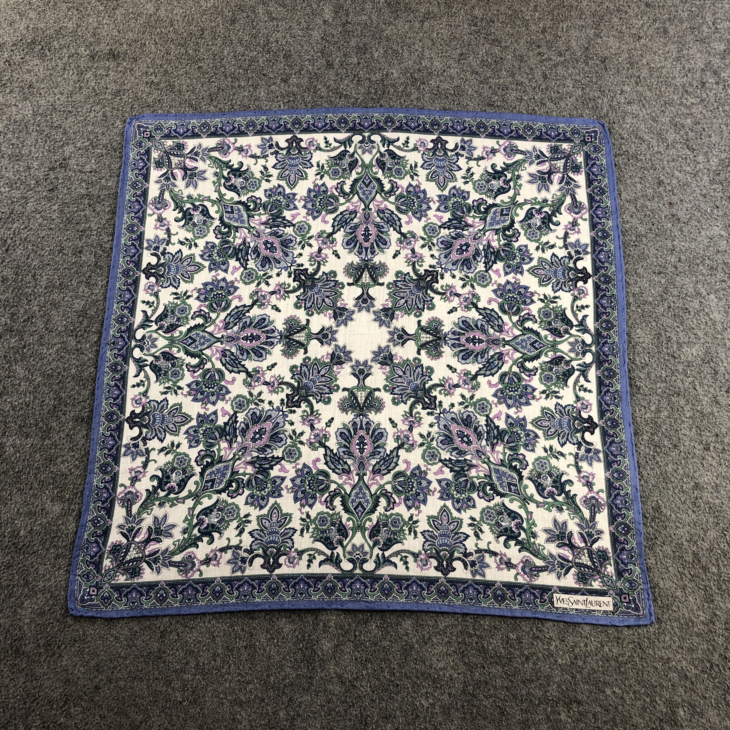 Yves Saint Laurent Yves Saint Laurent Handkerchief Neckerchief Bandana H2783 Size ONE SIZE - 2 Thumbnail