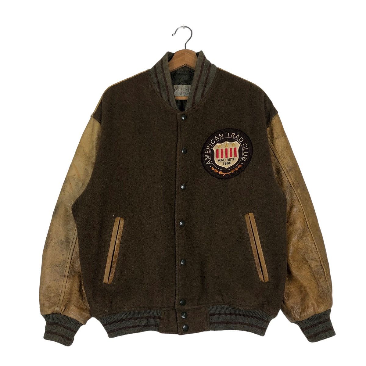 Japanese Brand 🔥Vintage Varsity Jacket Jumper Stadium Leather Macbeth Size US M / EU 48-50 / 2 - 1 Thumbnail