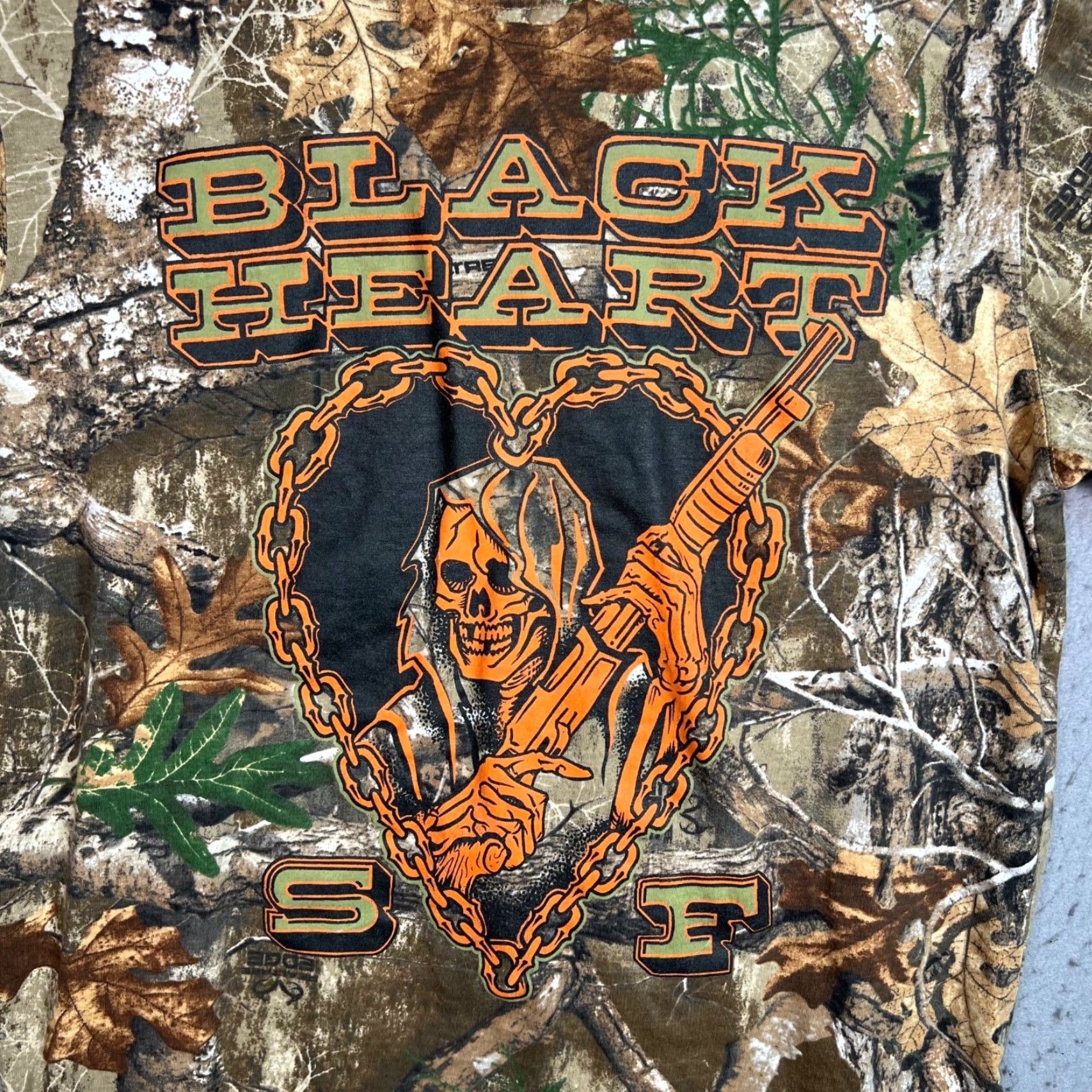 Russell Athletic Russell Athletic Black Heart SF Camouflage T-Shirt Mens Large Cotton Hunting Size US L / EU 52-54 / 3 - 5 Thumbnail