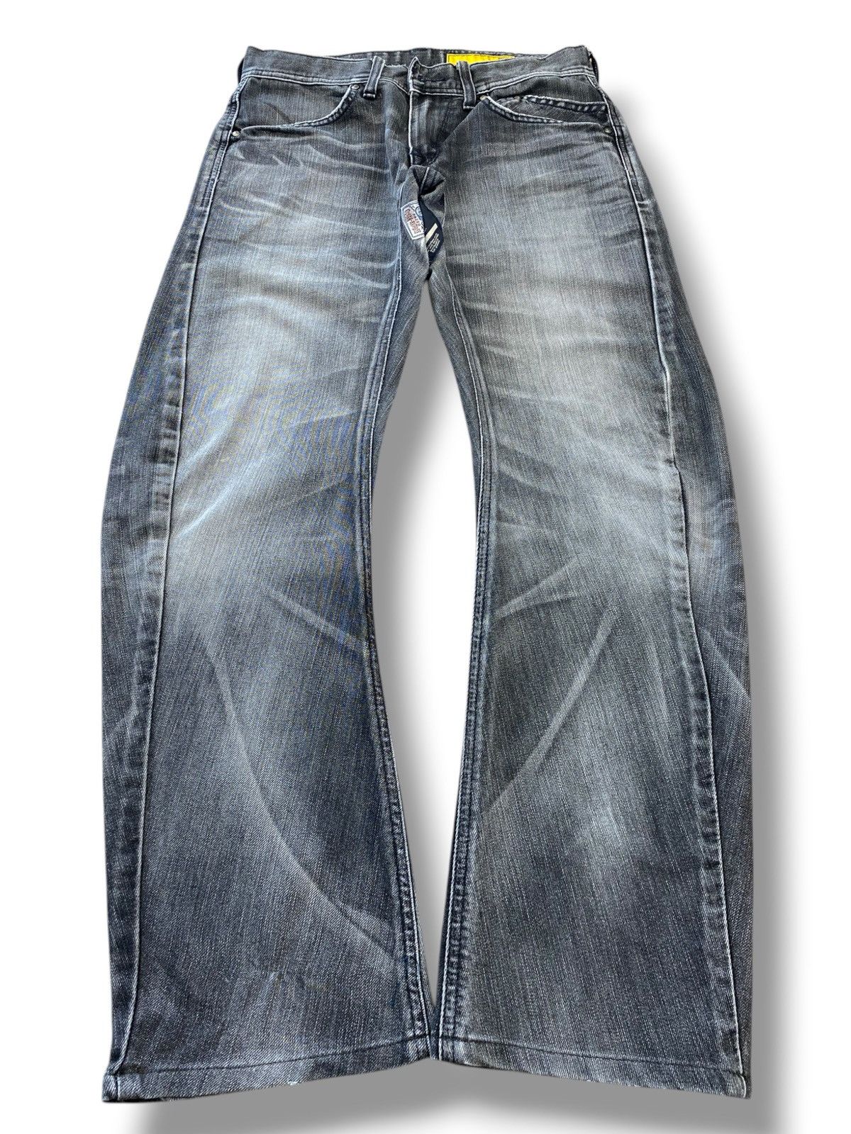 Edwin Edwin Faded Wash Whiskered Style Twisted Leg Jeans Size US 30 / EU 46 - 1 Thumbnail