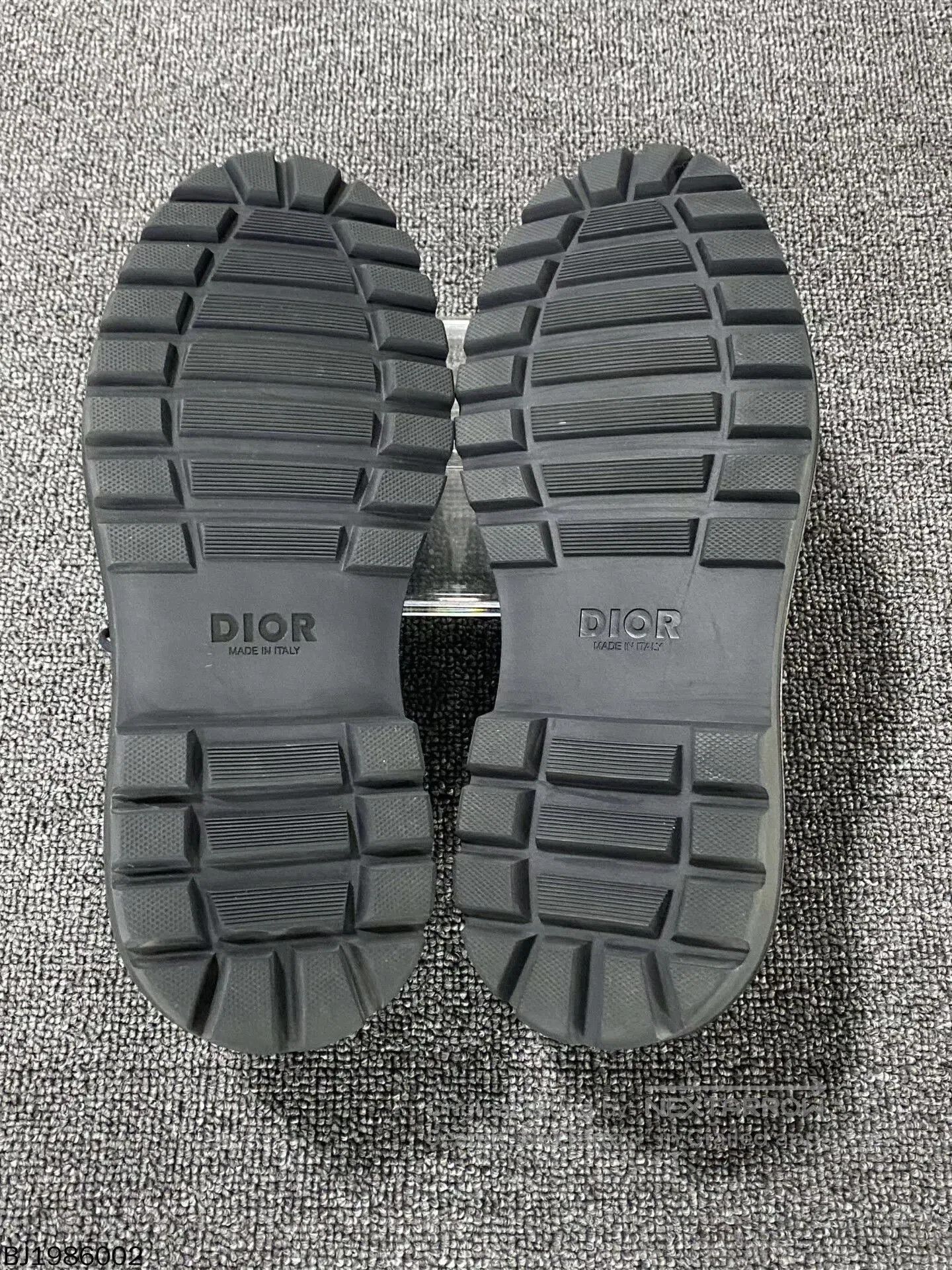 Dior dior patterned leather shoes with replacement laces. Size US 9 / EU 42 - 5 Thumbnail