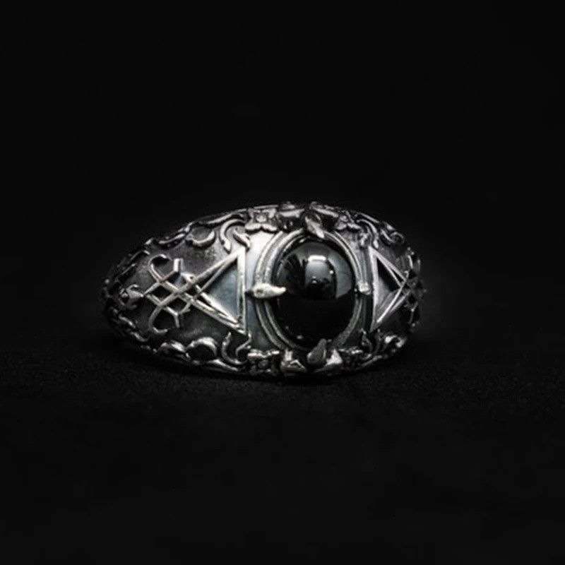Vintage Vintage Lucifer Rock Ring Size ONE SIZE - 4 Thumbnail