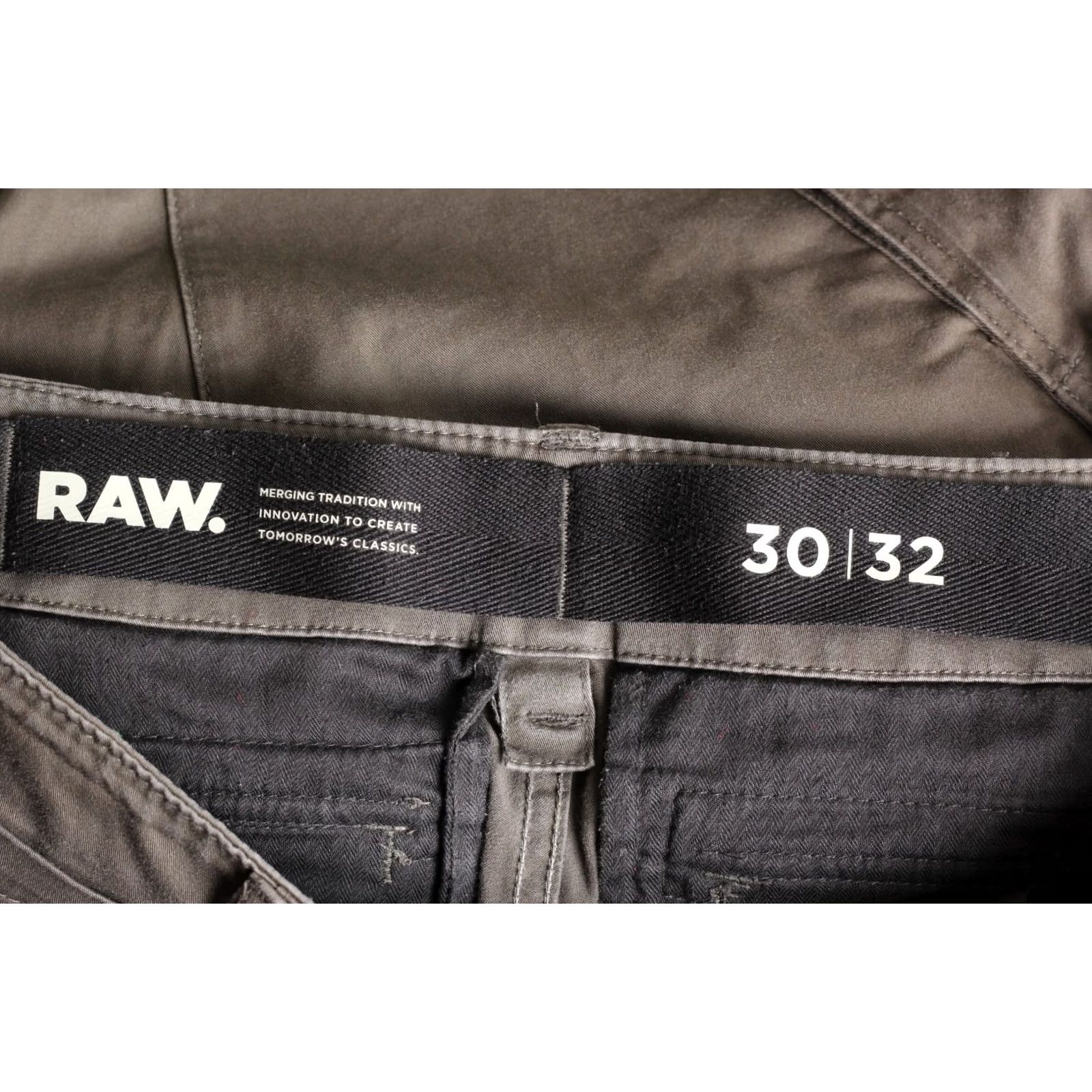 G-Star G-Star ROVIC ZIP 3D STRAIGHT TAPERED Cargo Pants Trousers Men W30 L32 DZ776, Grey Brown, 30 Regular, Zip, Twill, Casual, Mens Size US 30 / EU 46 - 6 Thumbnail