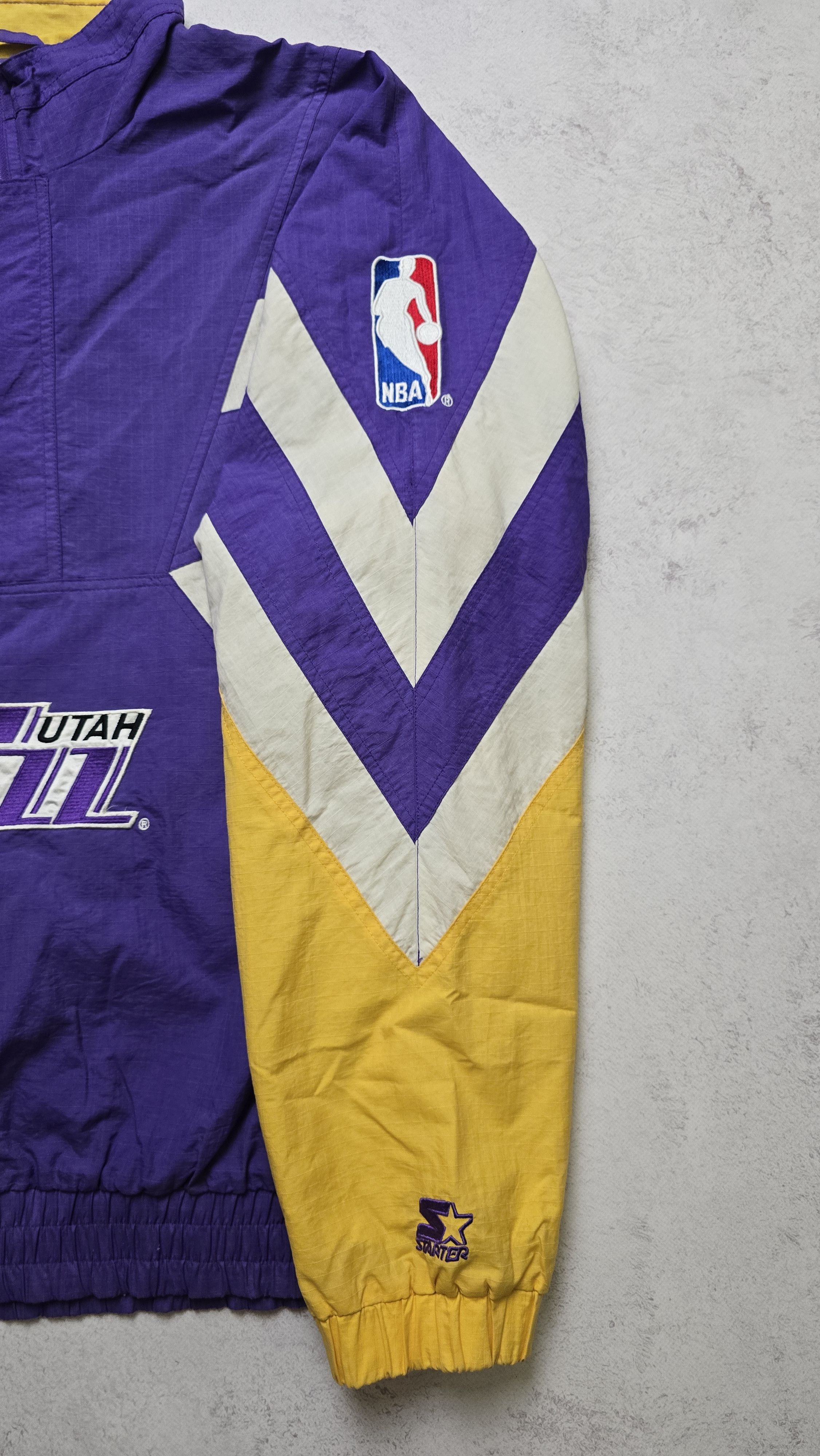 Starter Vintage Utah Jazz Jacket Men's Large Purple Yellow Starter Size US L / EU 52-54 / 3 - 10 Thumbnail