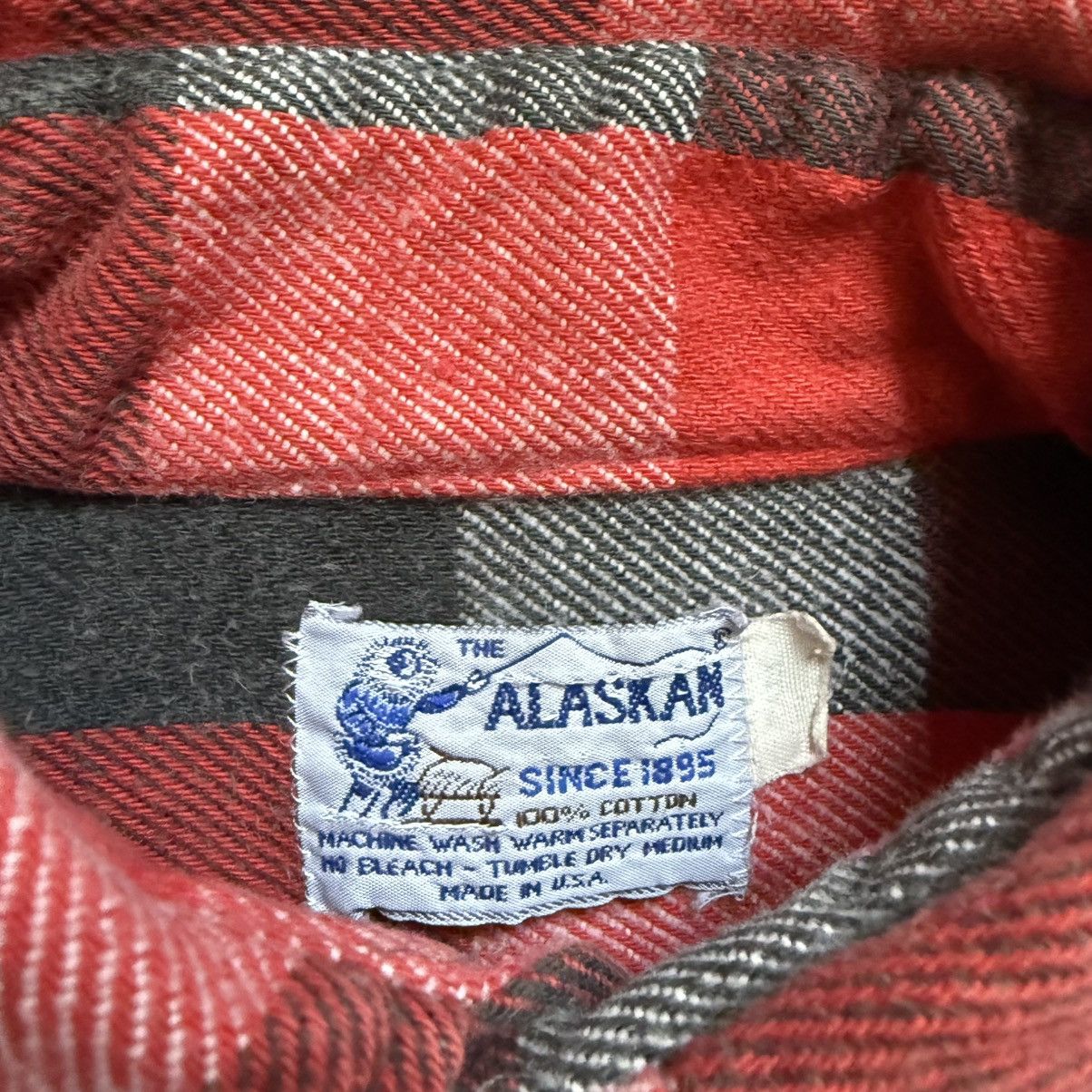 Vintage Vintage 70’s The Alaskan Checkered Flannel Shirt Size US L / EU 52-54 / 3 - 4 Thumbnail
