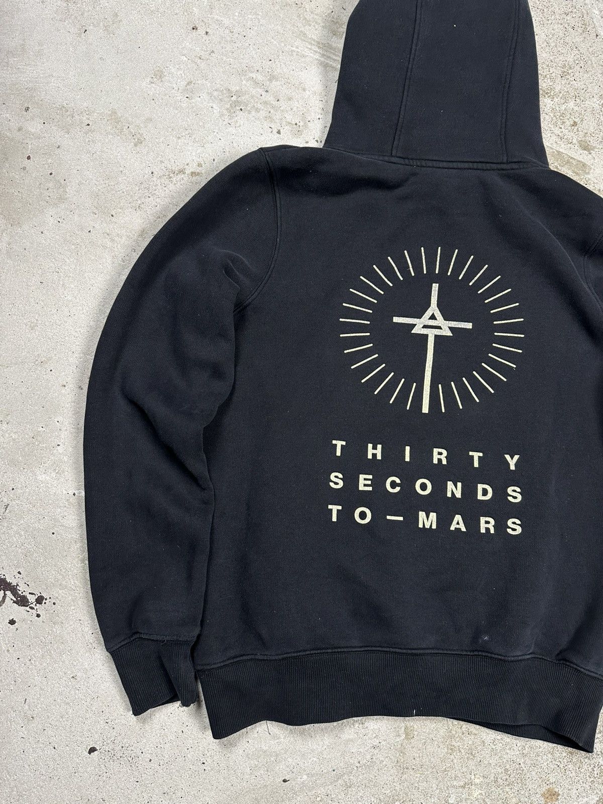 Band Tees Vintage Thirsty Seconds to Mars 30 Band Tour Hoodie Size US M / EU 48-50 / 2 - 12 Thumbnail