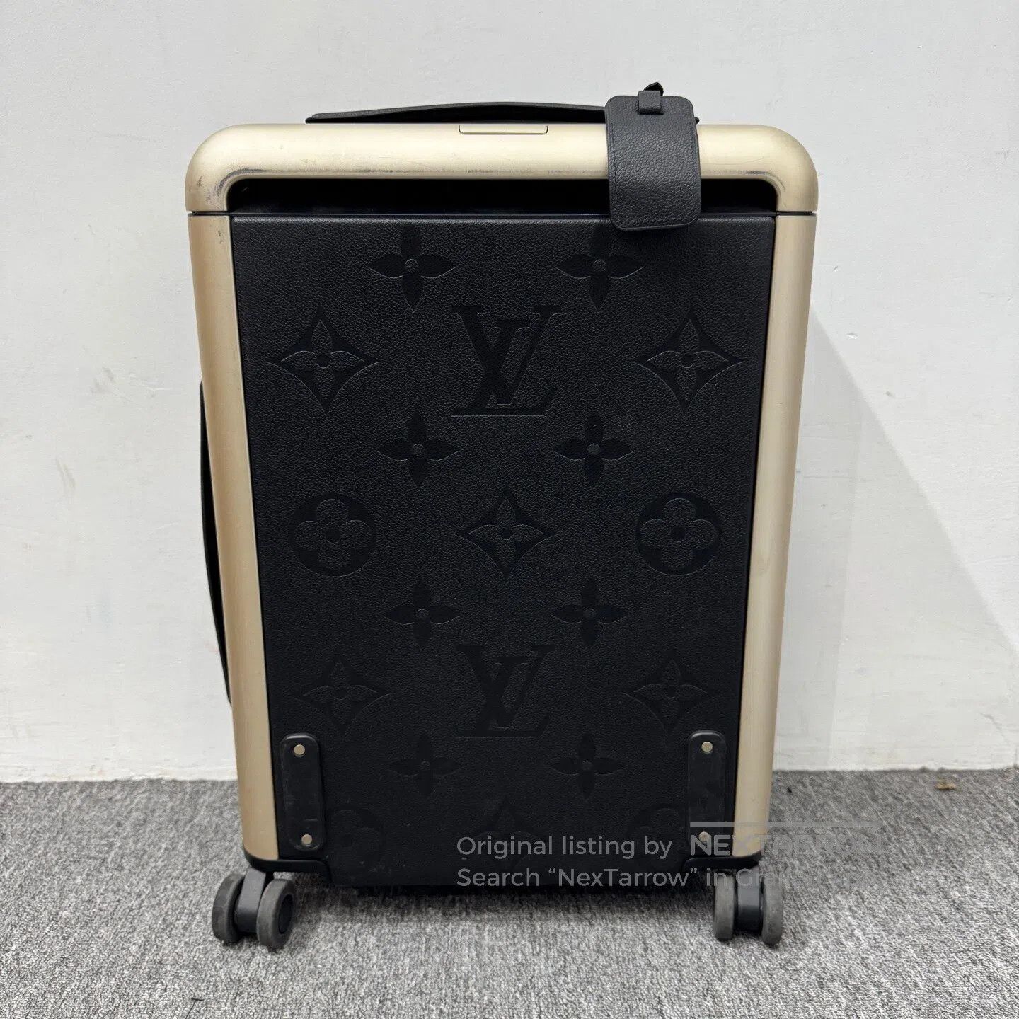 Louis Vuitton Louis Vuitton Wavy patterned vintage luggage suitcase| Size ONE SIZE - 1 Thumbnail