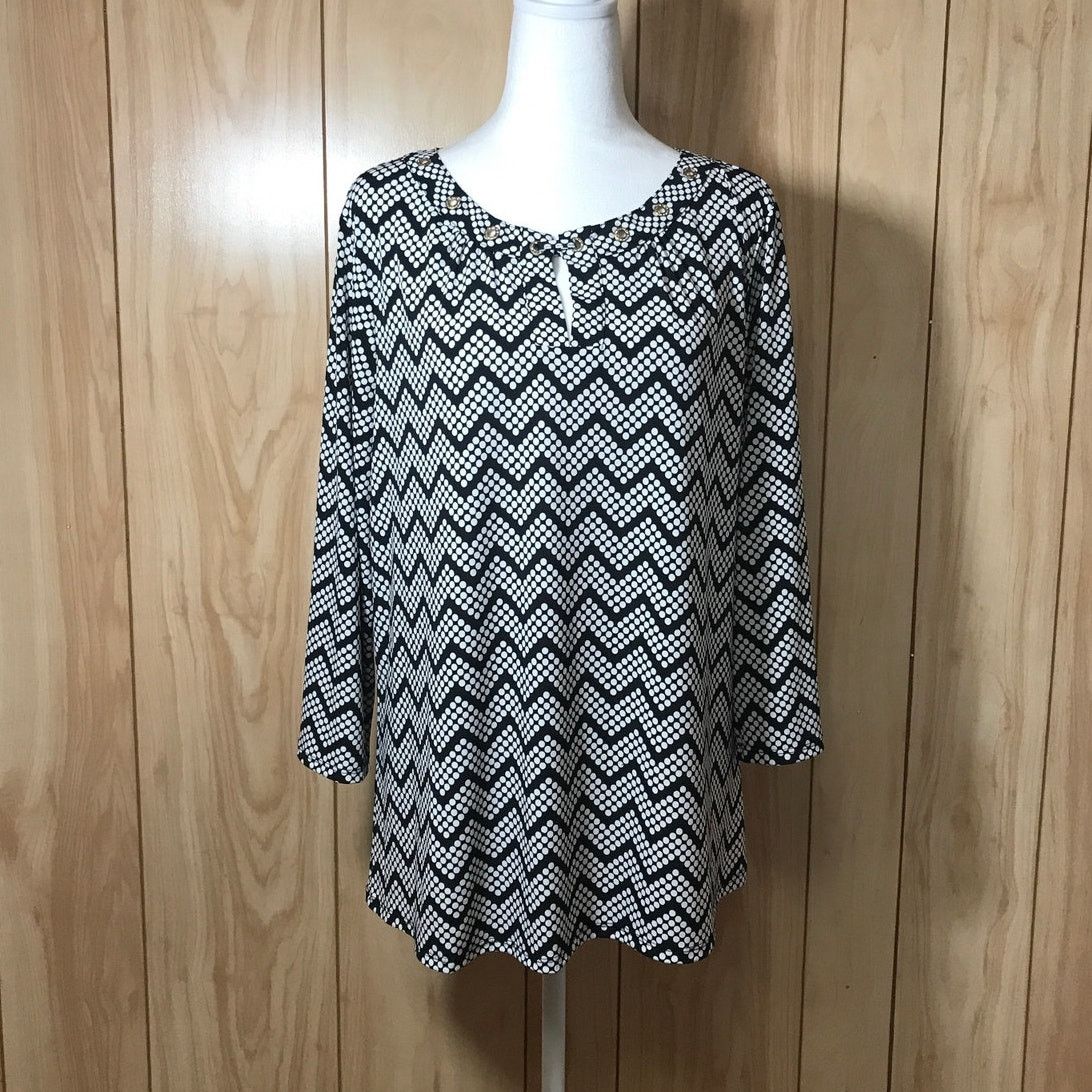 Other New York Beaded Chevron Keyhole Long Sleeve Blouse 1X Size XL / US 12-14 / IT 48-50 - 1 Thumbnail