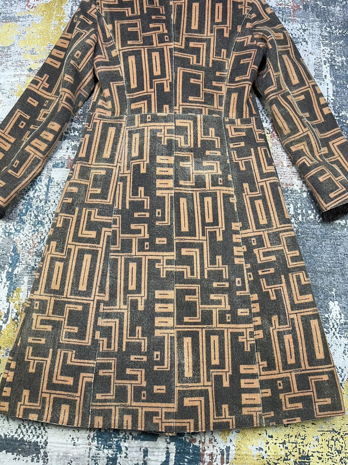 Fendi Vintage FENDI Roma Jeans Abstract Fur Trench Coats Size M / US 6-8 / IT 42-44 - 10 Thumbnail