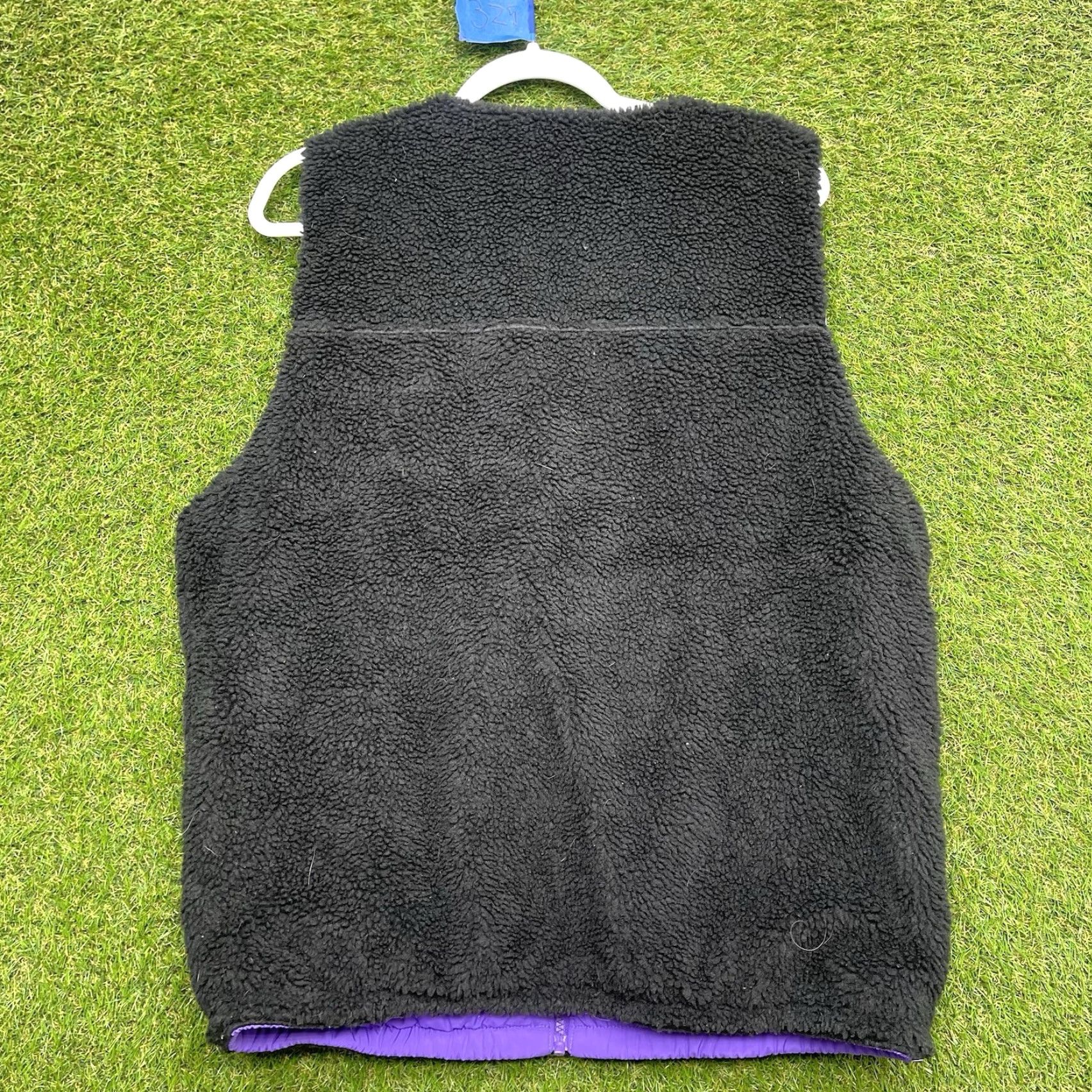 Nike Nike Reversible Vest Mens Medium Black Purple Sherpa Winterized Fleece Tech Size US M / EU 48-50 / 2 - 2 Thumbnail