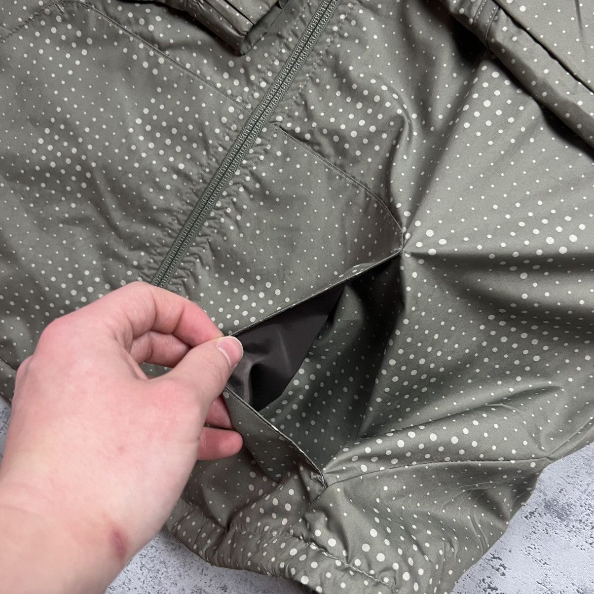 Nike 00s NIKE VINTAGE OVERSIZED NYLON DRILL WINDBREAKER JACKET Size US M / EU 48-50 / 2 - 7 Thumbnail
