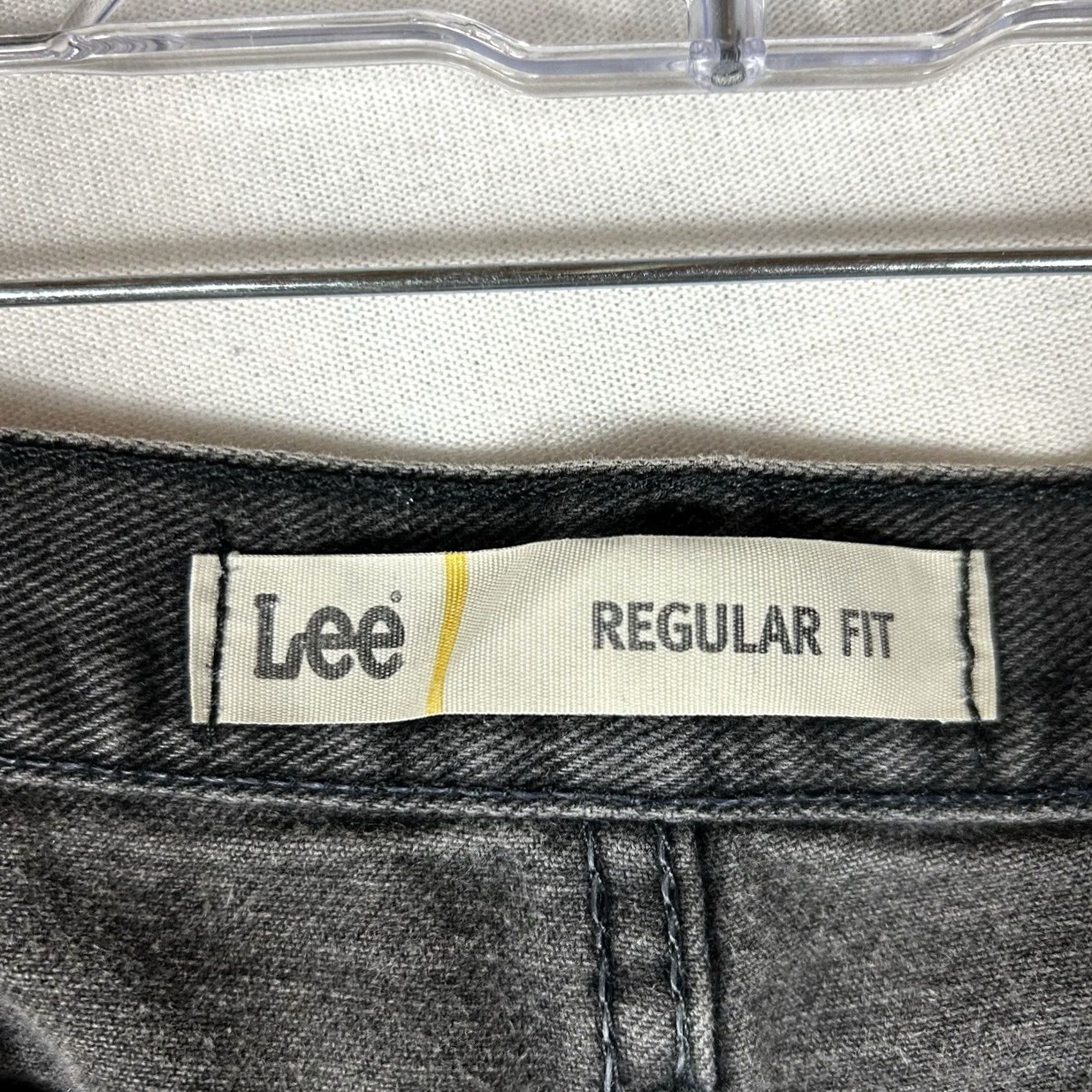 Lee Lee Regular Fit Straight Leg Jeans Men's 38x30 Dark Wash Mid Rise Cotton Denim Jeans Size US 38 / EU 54 - 5 Thumbnail
