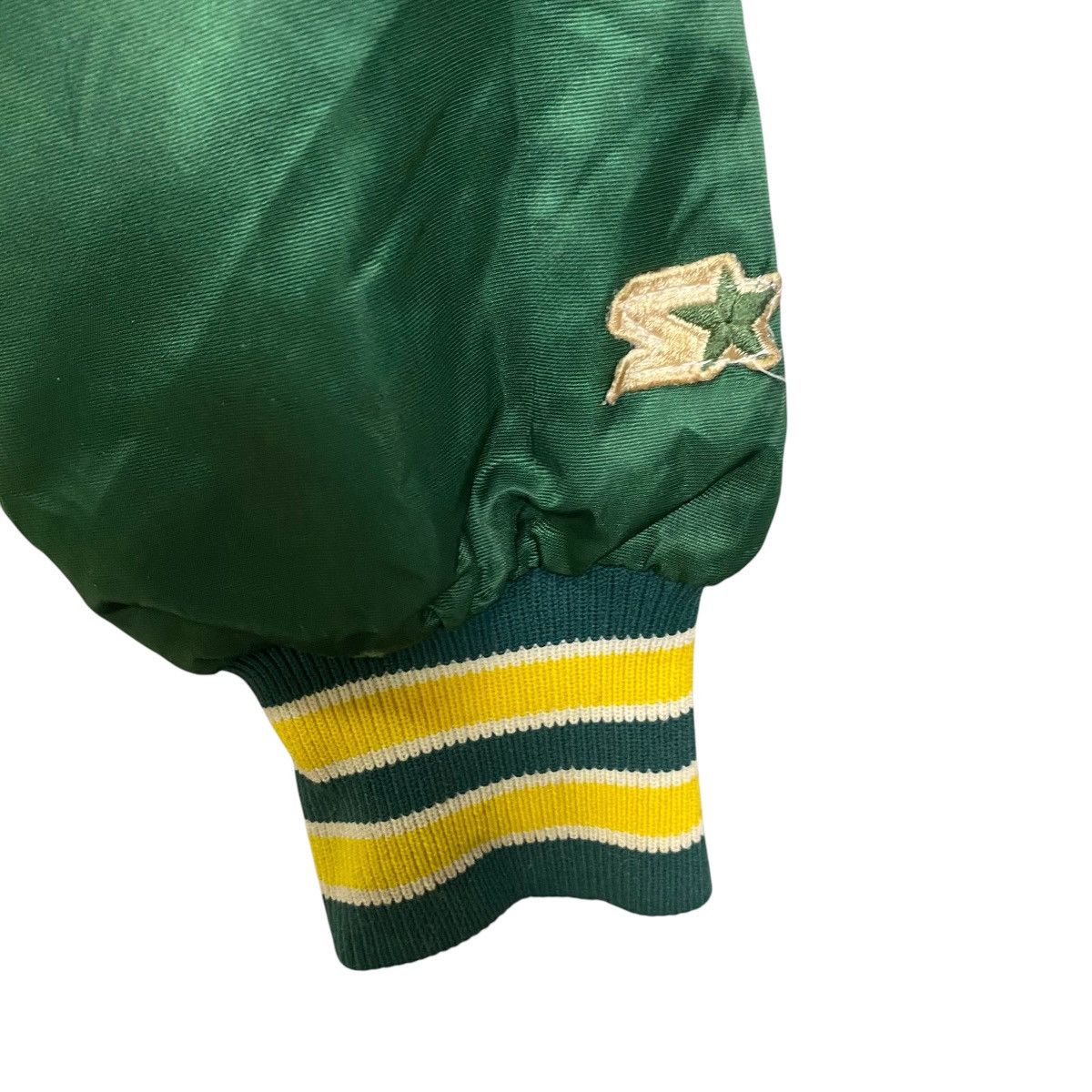 Starter VINTAGE 90's OAKLAND ATHLETICS A'S JOSE CANSECO SATIN JACKET Size US L / EU 52-54 / 3 - 9 Thumbnail