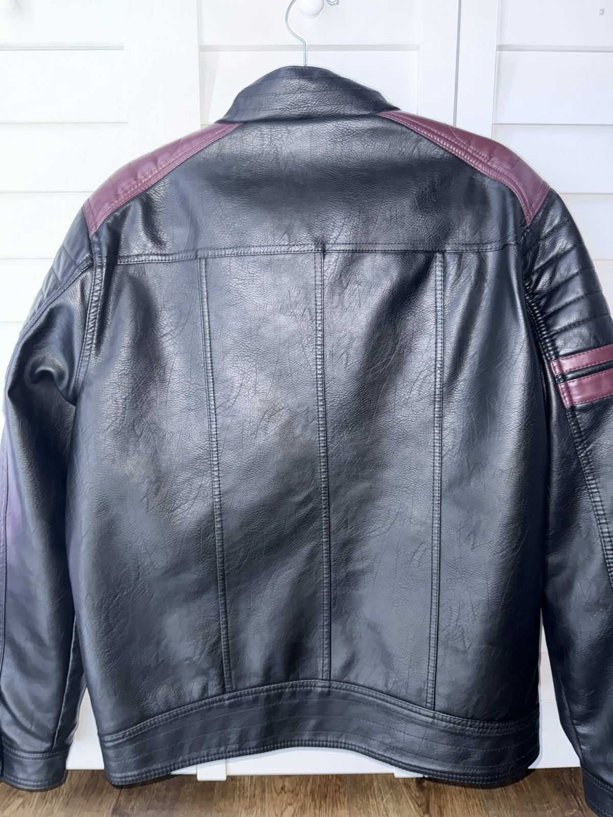 Other Black Leather Jack with Burgundy Stripe Size US L / EU 52-54 / 3 - 7 Thumbnail