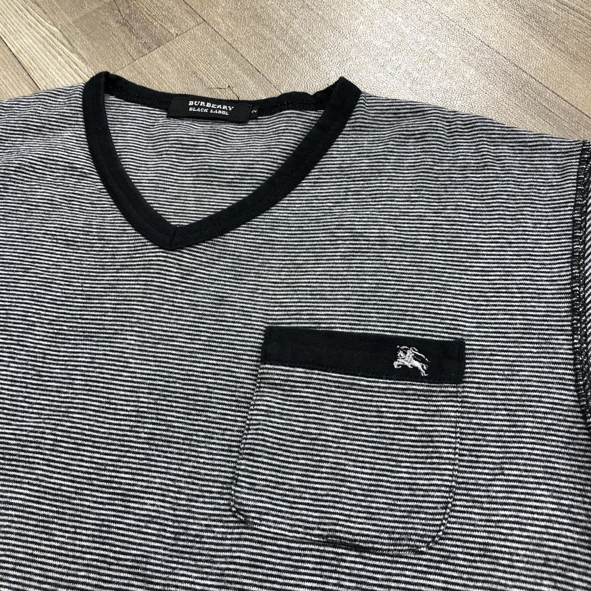 Burberry × Designer × Vintage Vintage Burberry London Black Label Striped Pocket Tee Size M / US 6-8 / IT 42-44 - 4 Thumbnail