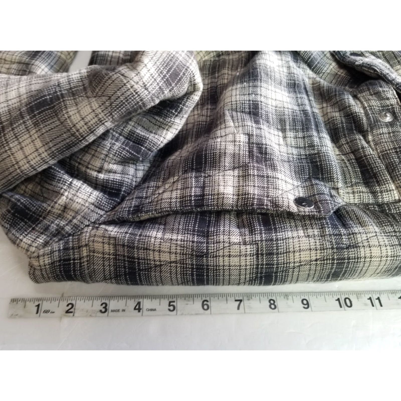 Hurley VINTAGE Hurley Shirt Shacket Mens XL Gray Plaid Fleece-Lined Mid-Length Jacket With Button See Sleeves Clothing Size US XL / EU 56 / 4 - 3 Thumbnail