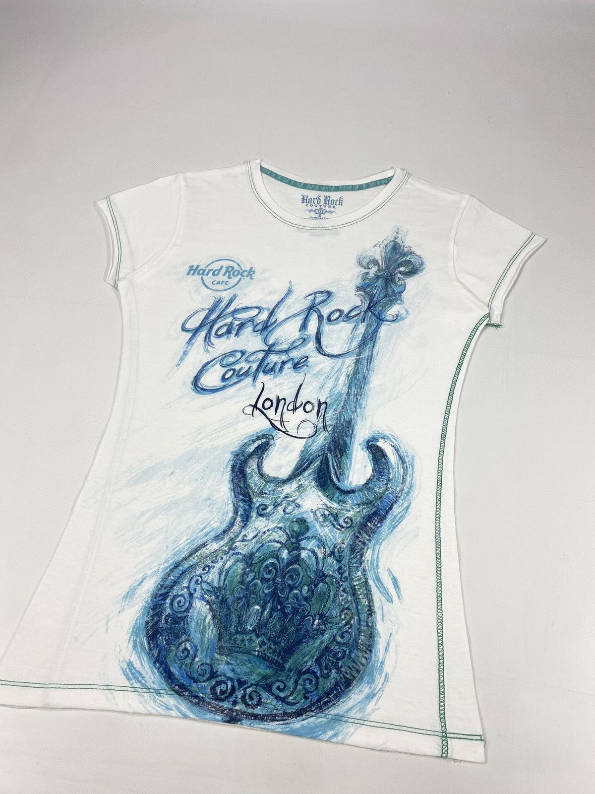 Hard Rock Cafe 🔥LASTDROP🔥 Y2K Hard Rock Cafe Couture London Guitar T-shirt Size S / US 4 / IT 40 - 3 Thumbnail