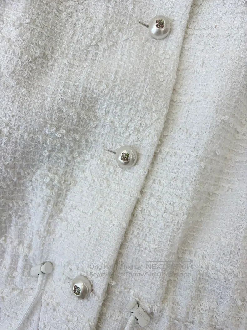 Chanel Chanel Slim waist white pearl twill tweed jacket Size XS / US 0-2 / IT 36-38 - 3 Thumbnail